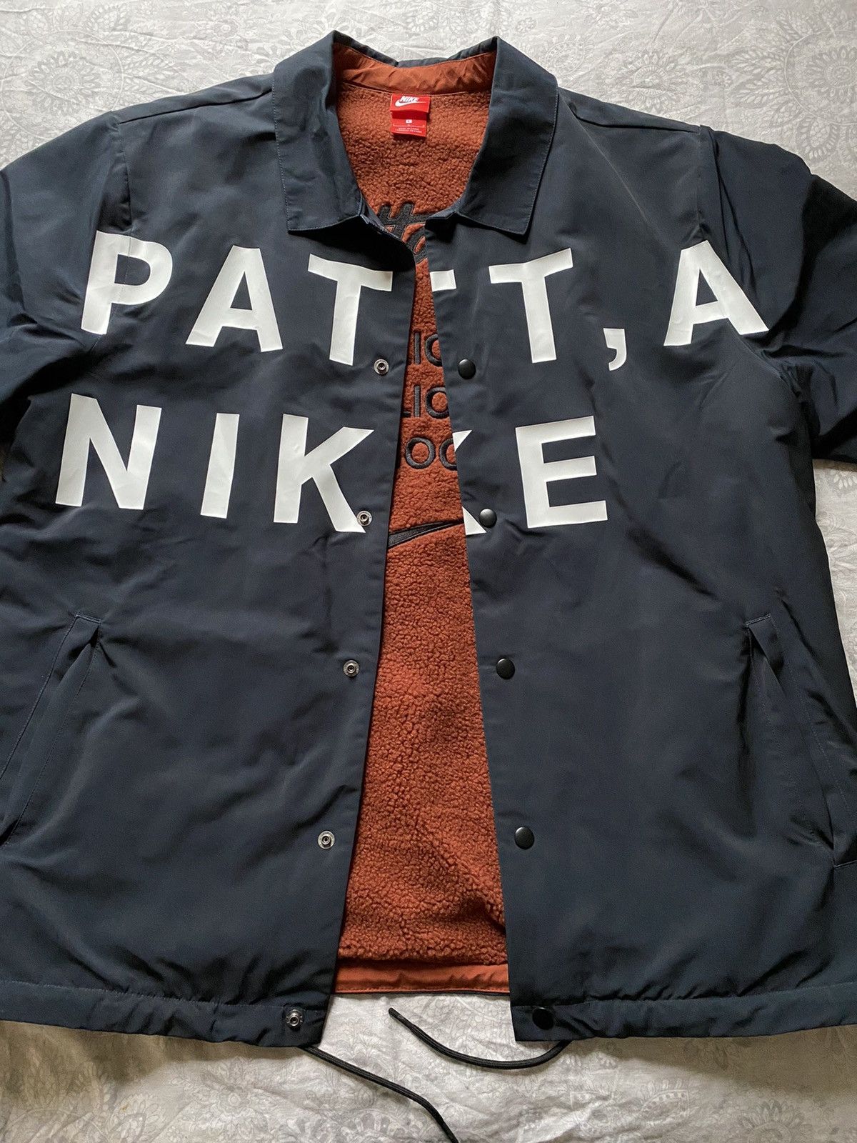 Zelfgenoegzaamheid tapijt propeller Nike Nike X Patta Coach Jacket | Grailed