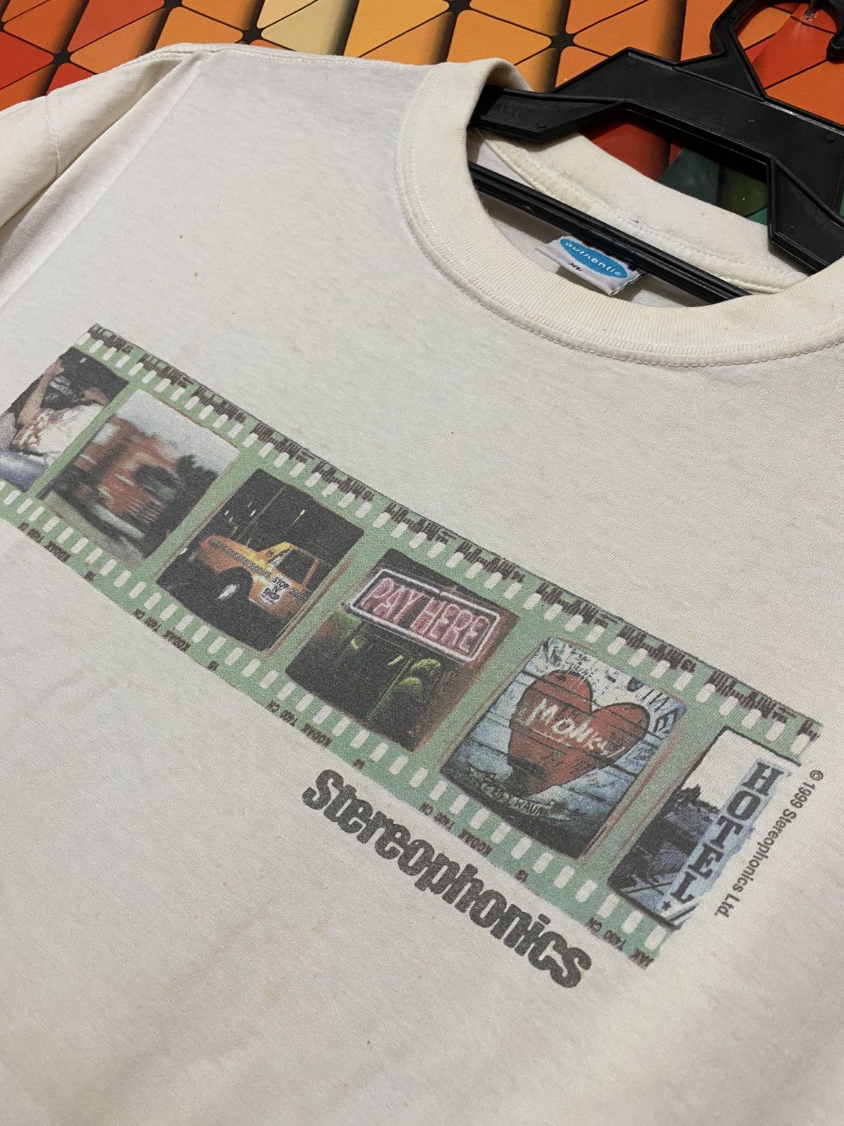 Band Tees 90s Stereophonics Performance & Cocktails T Shirt Size US XL / EU 56 / 4 - 5 Thumbnail