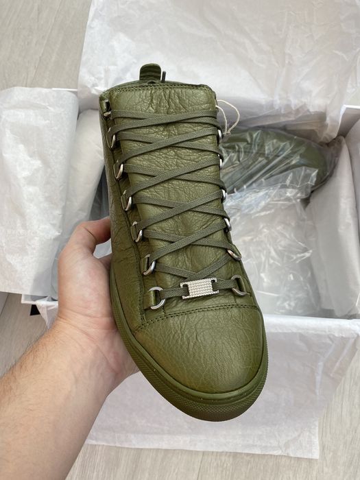 balenciaga arena green