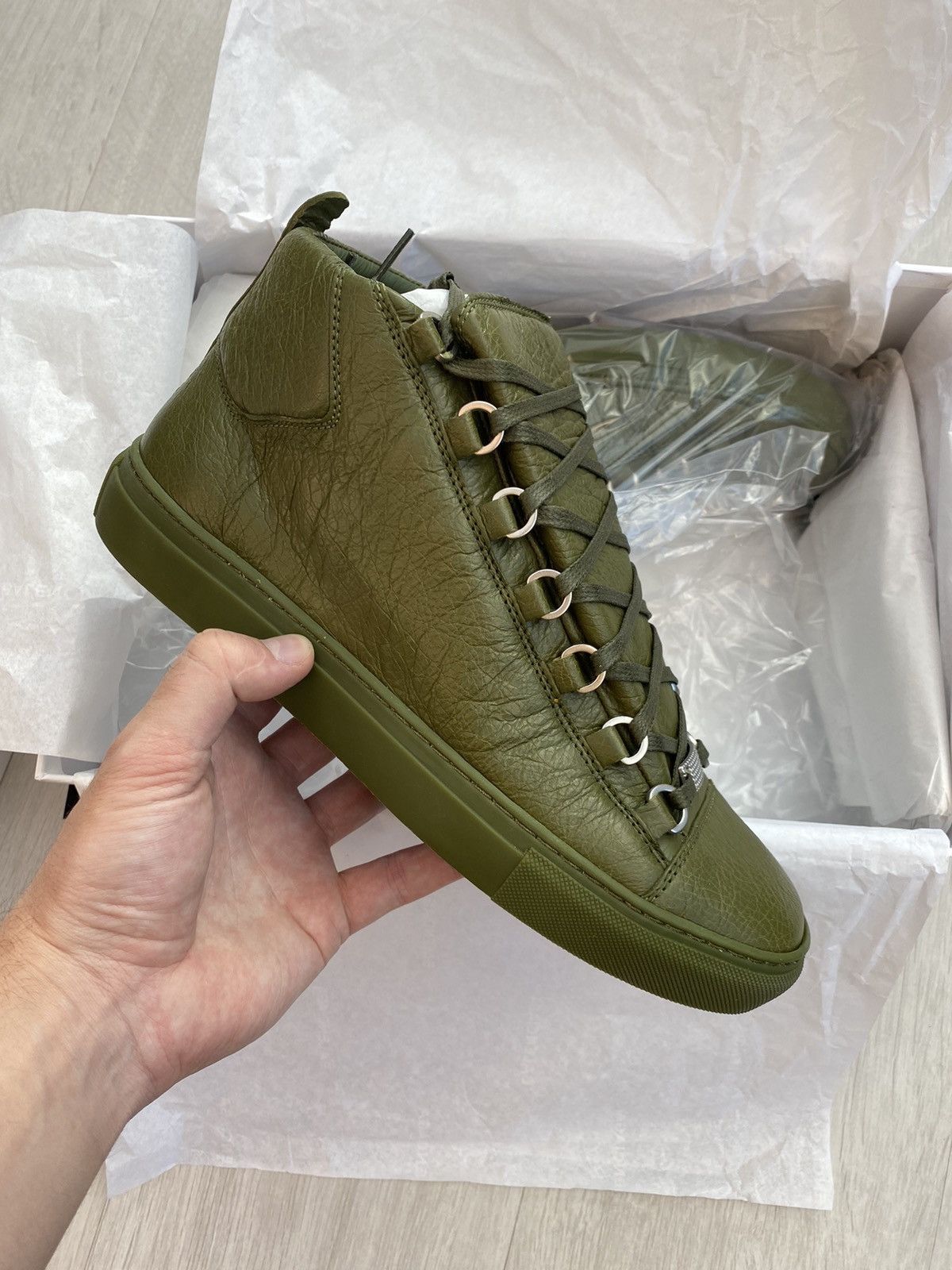 Balenciaga arena high olive online