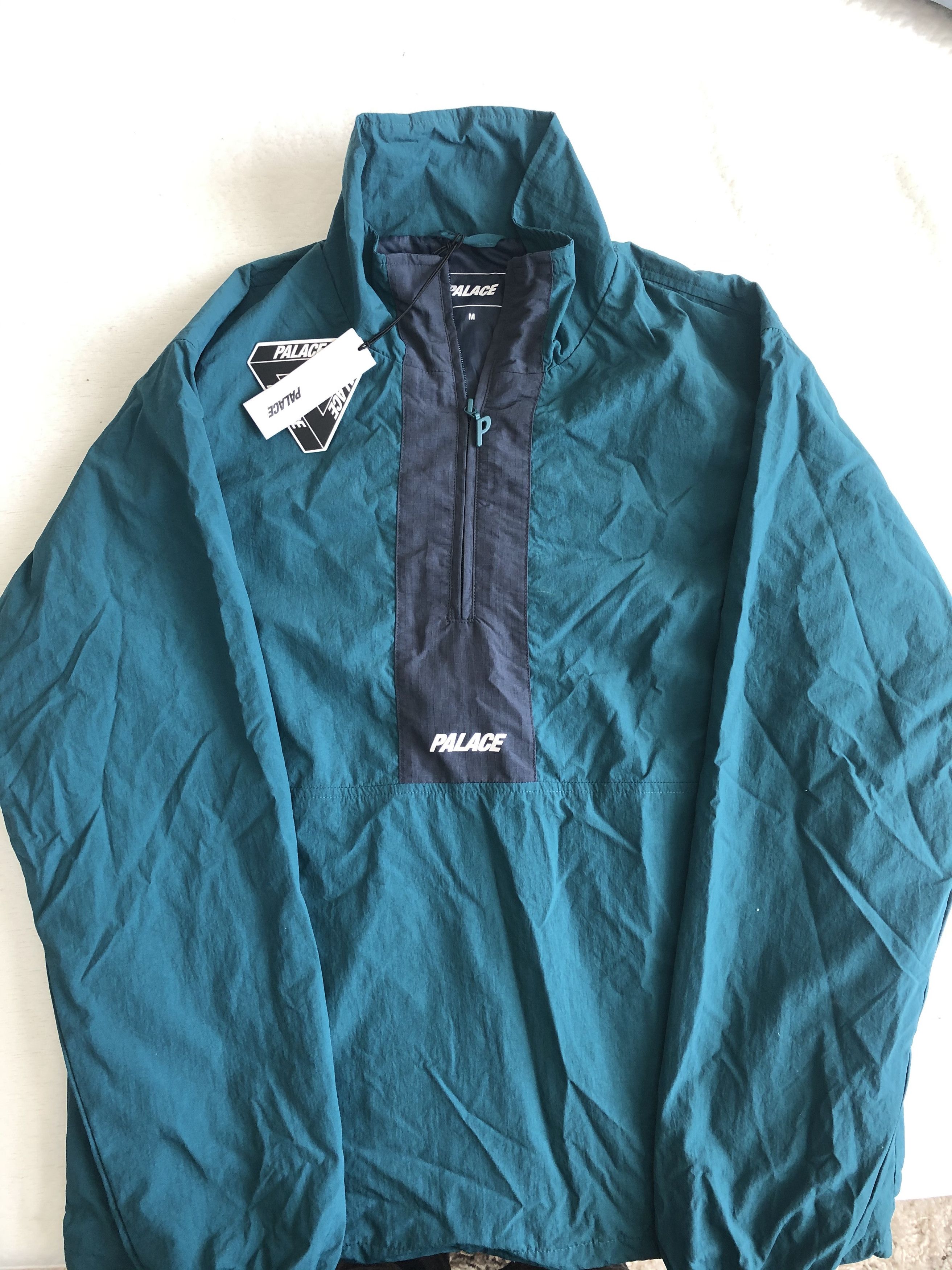 Palace Hi Grade Shell Top | Grailed