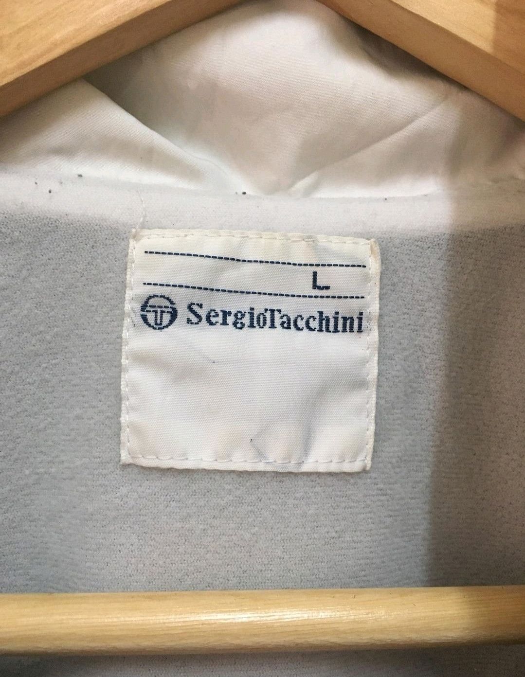 Sergio Tacchini Vintage sergio tacchini windbreaker streetwear Size US L / EU 52-54 / 3 - 3 Thumbnail
