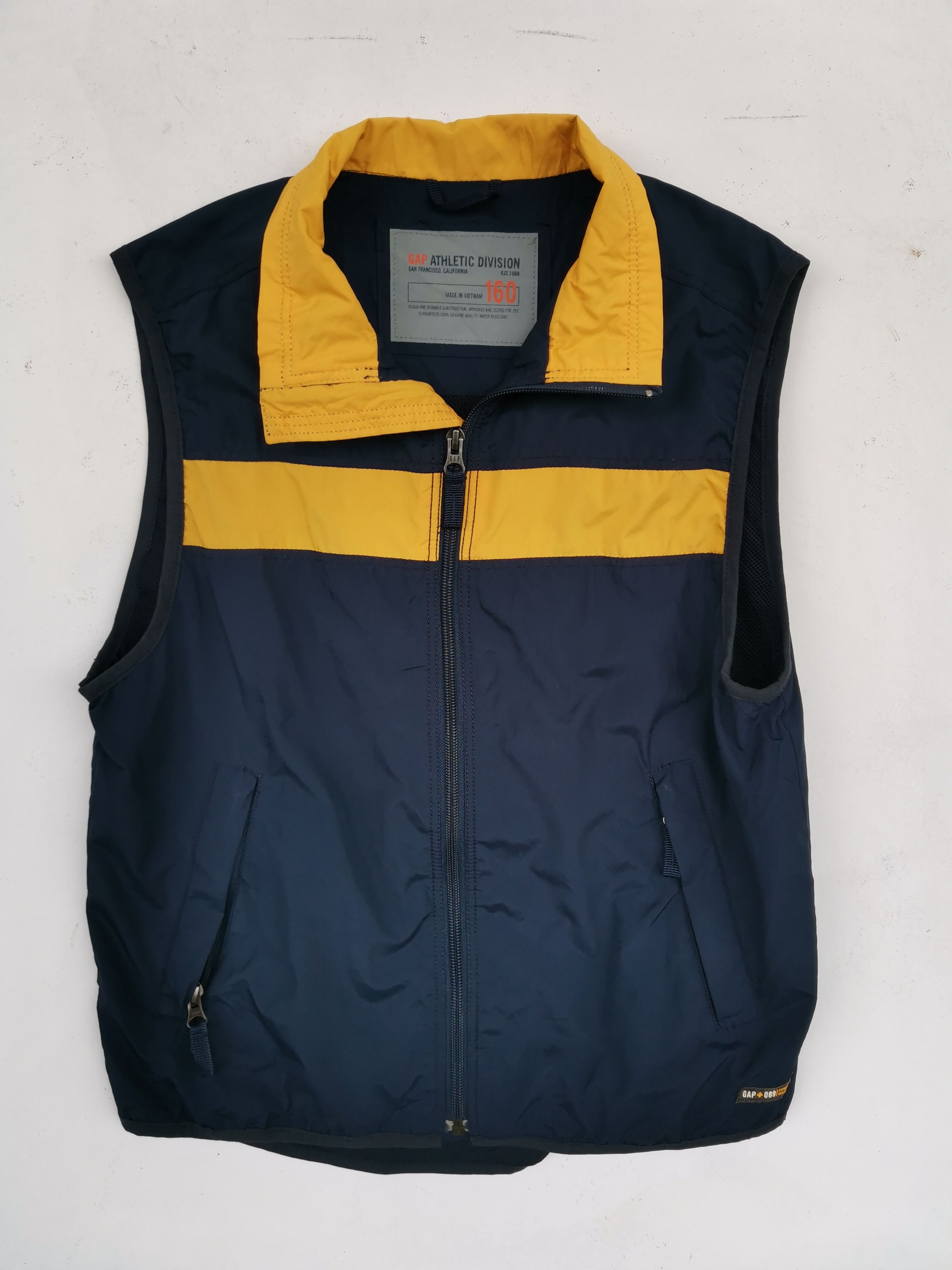 GAP Athletic Division Vest