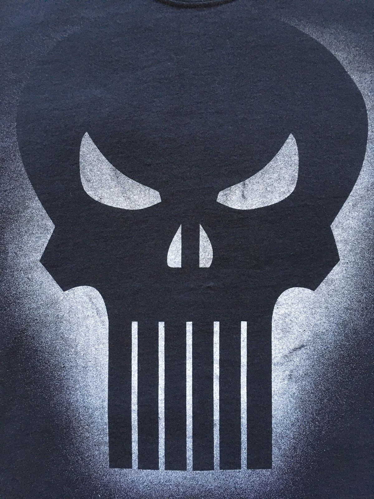 Mad Engine × Marvel Comics Punisher Skull Logo Shirt Marvel Comics Mad Engine Vintage Size US XXL / EU 58 / 5 - 2 Thumbnail