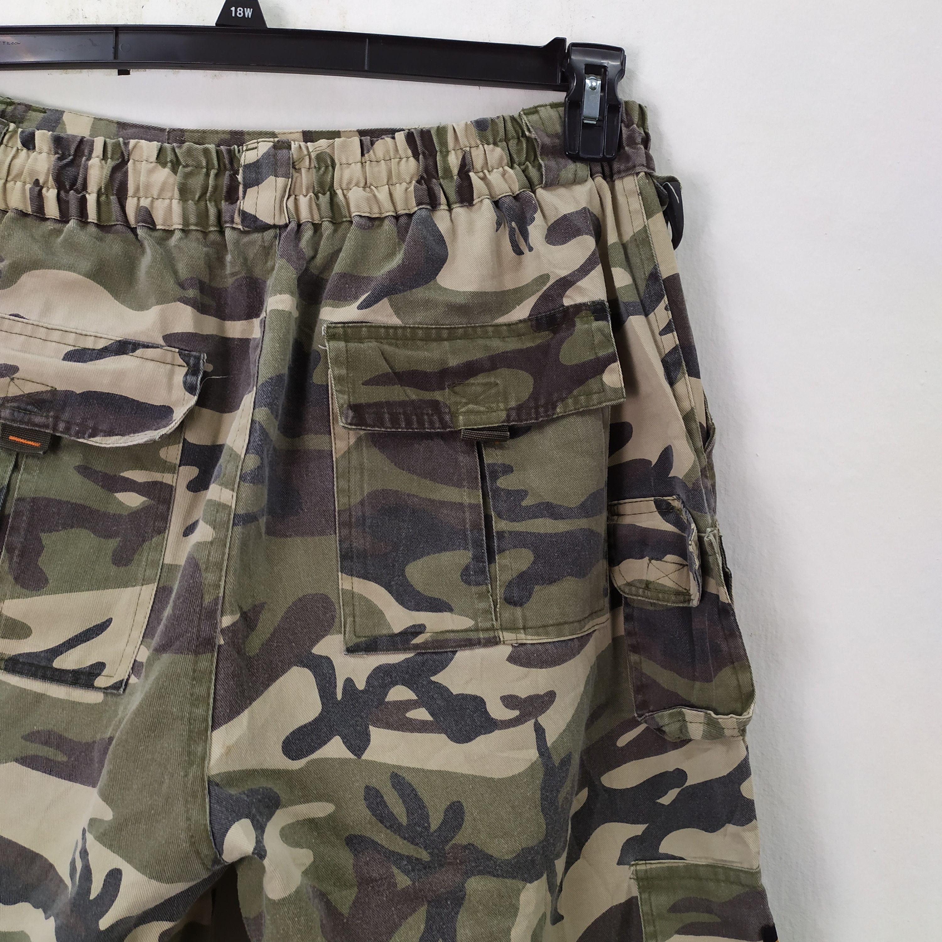 Other LABREA SPORT PARIS CAMO CARGO PANTS Size US 32 / EU 48 - 16 Thumbnail