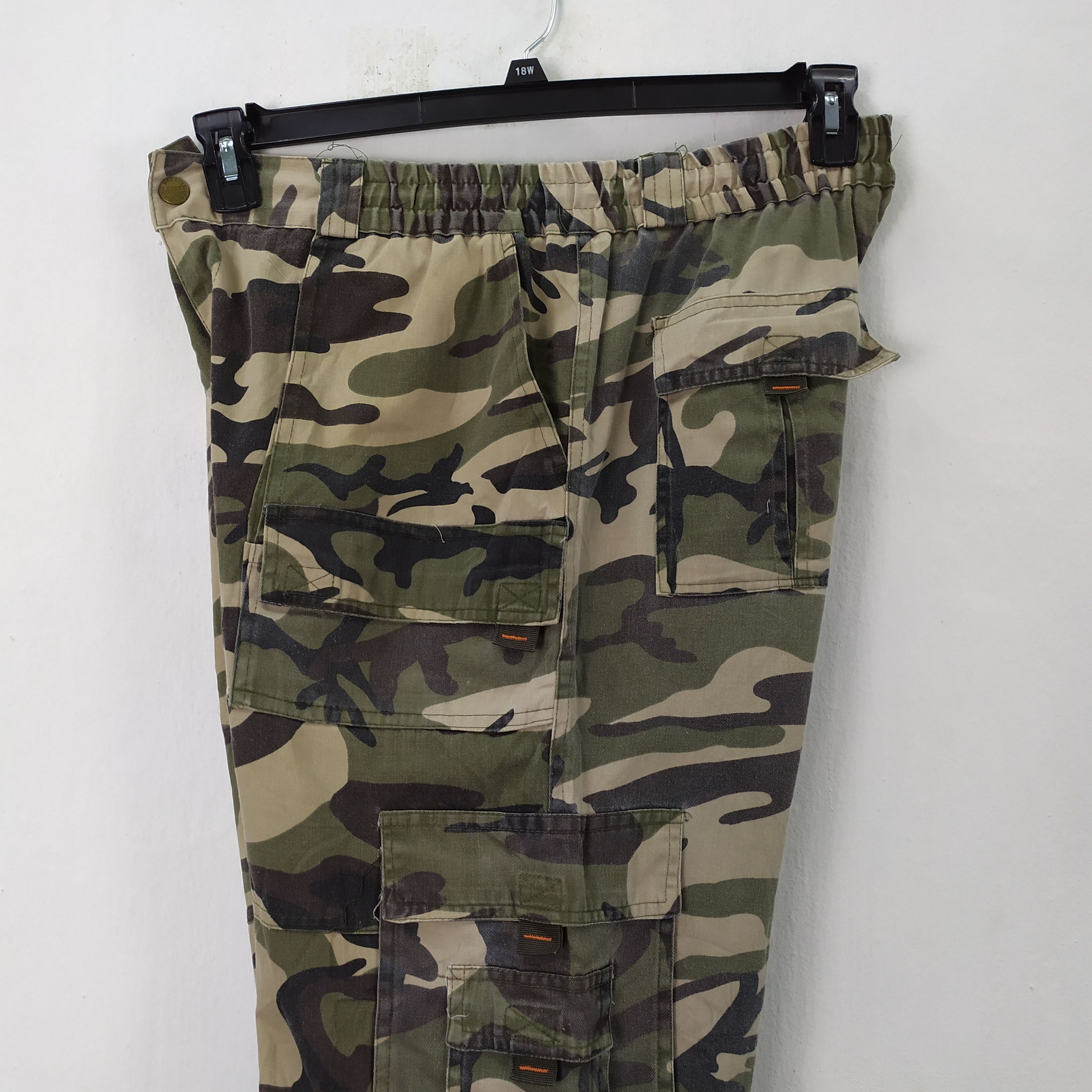 Other LABREA SPORT PARIS CAMO CARGO PANTS Size US 32 / EU 48 - 18 Thumbnail