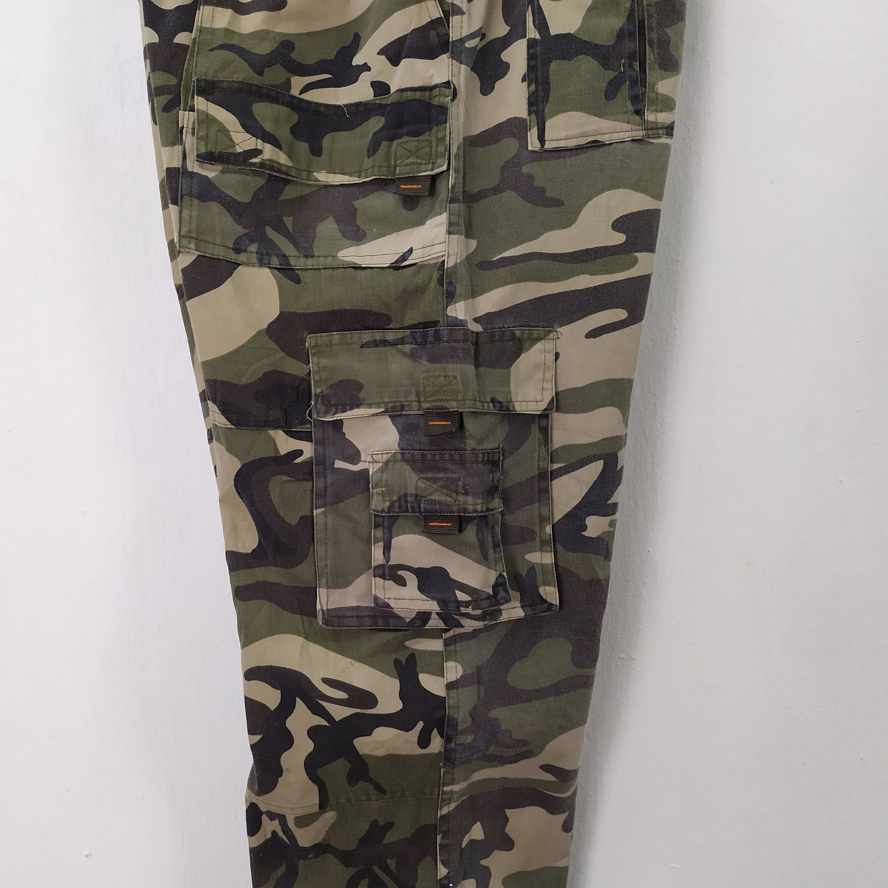 Other LABREA SPORT PARIS CAMO CARGO PANTS Size US 32 / EU 48 - 19 Thumbnail