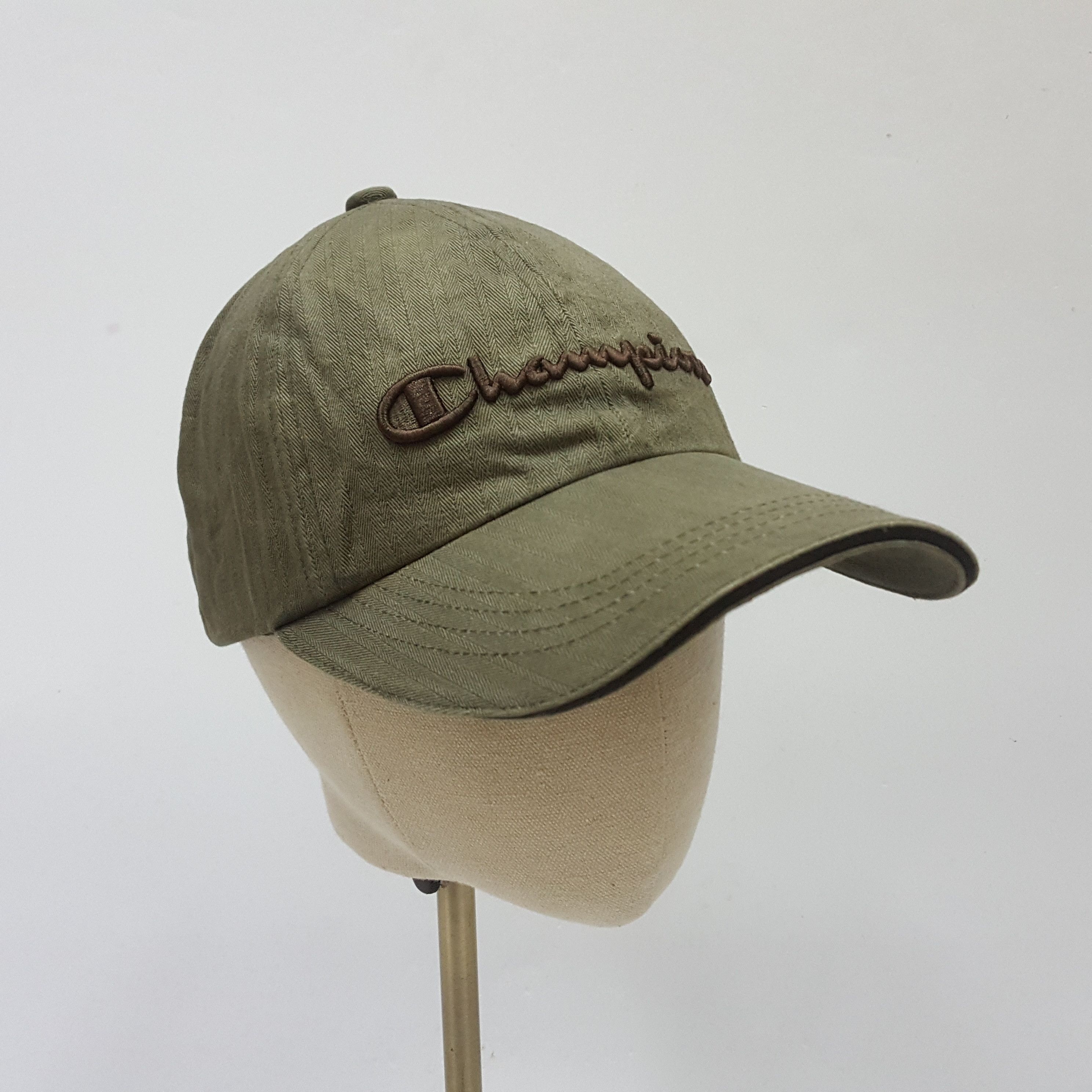 Vintage Champion spell out design nice design hats