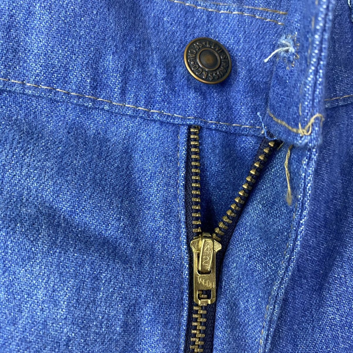 Levi's Vintage Levis Bell Bottom Size US 35 - 11 Thumbnail