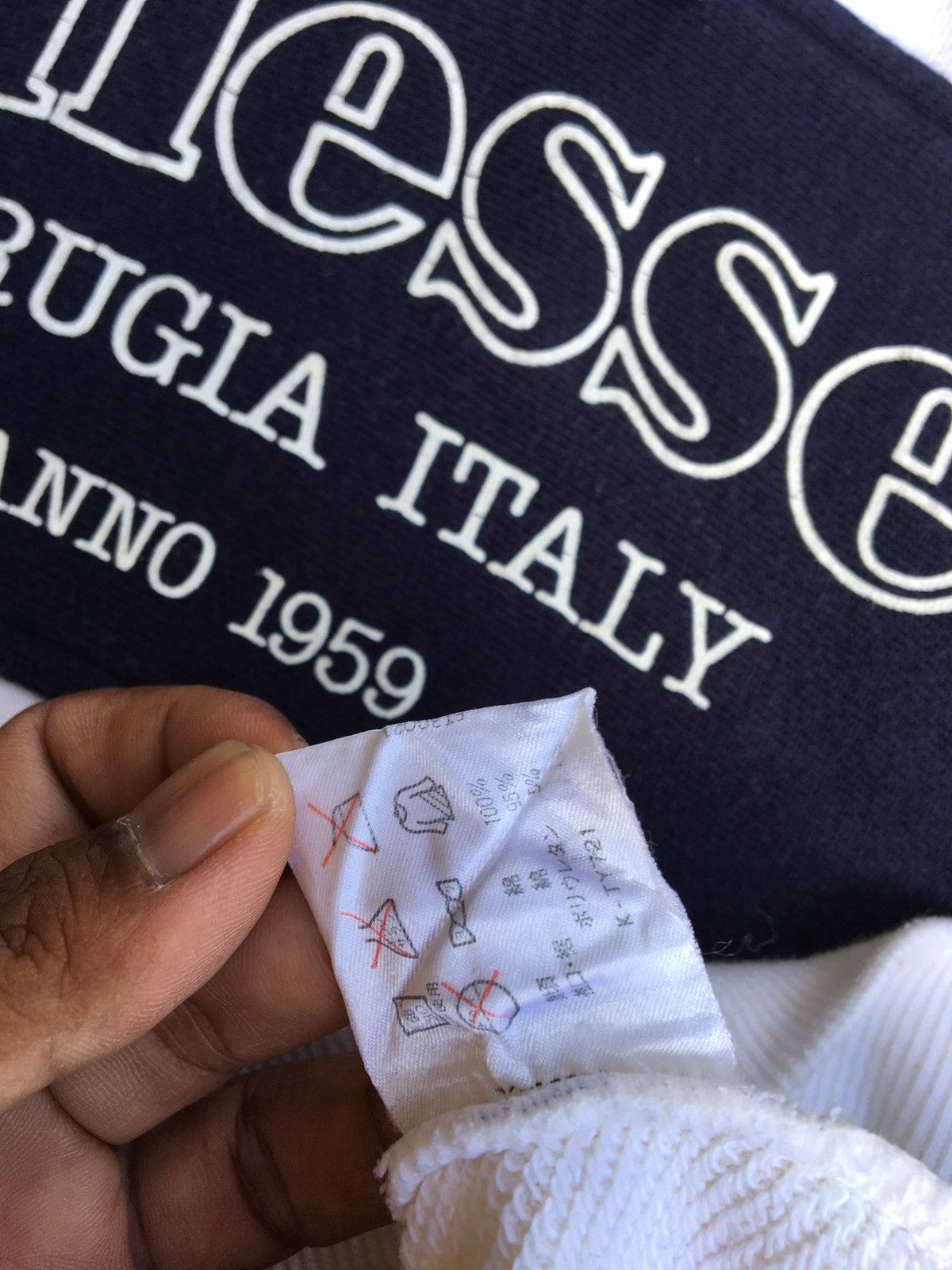 Ellesse Vintage Ellesse Perugia Italy Spellout Sweatshirt Size US L / EU 52-54 / 3 - 9 Thumbnail