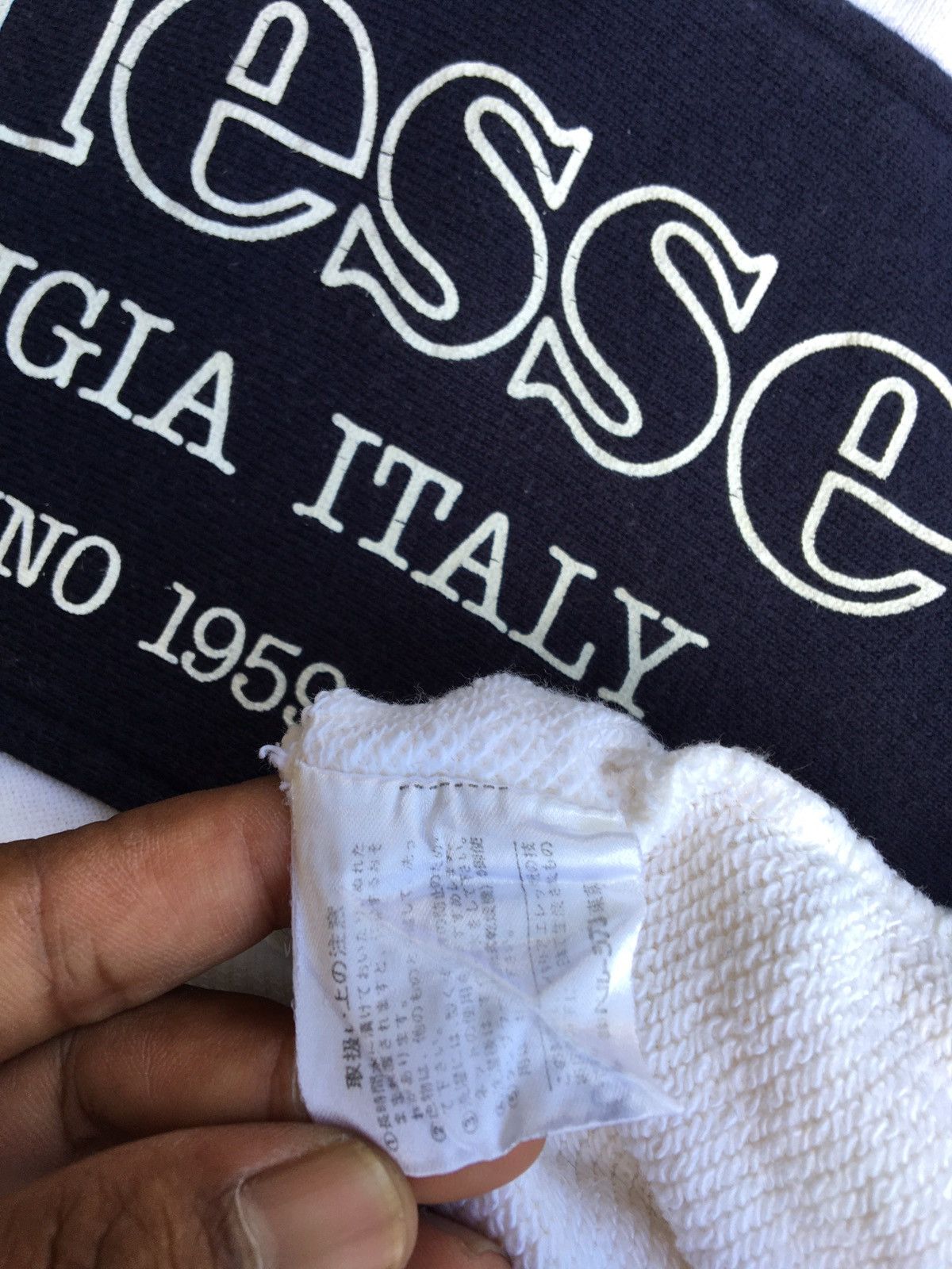Ellesse Vintage Ellesse Perugia Italy Spellout Sweatshirt Size US L / EU 52-54 / 3 - 10 Thumbnail