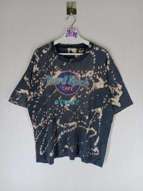 Hard Rock Cafe 90s Hard Rock Cafe Sydney Big Logo Acid Wash Tshirt Size US L / EU 52-54 / 3 - 1 Thumbnail
