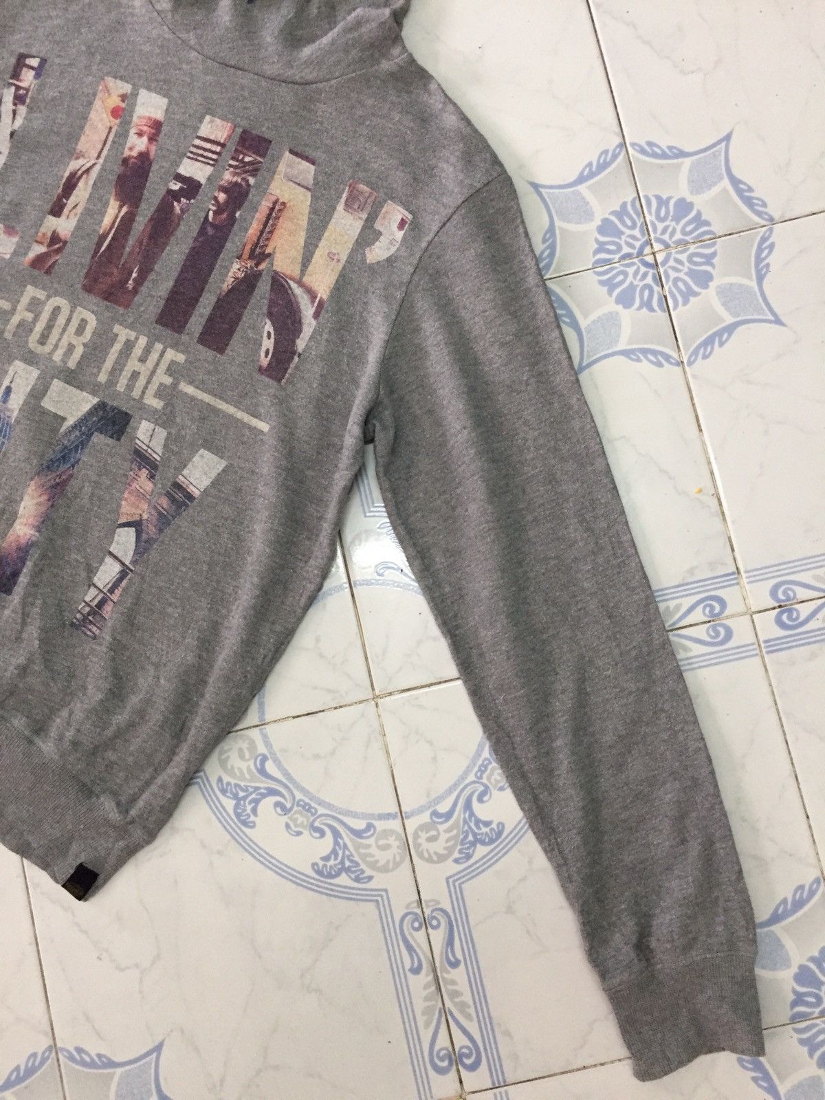Pull & Bear Livin’ For The City Pull & Bear Sweatshirt Size US L / EU 52-54 / 3 - 4 Thumbnail