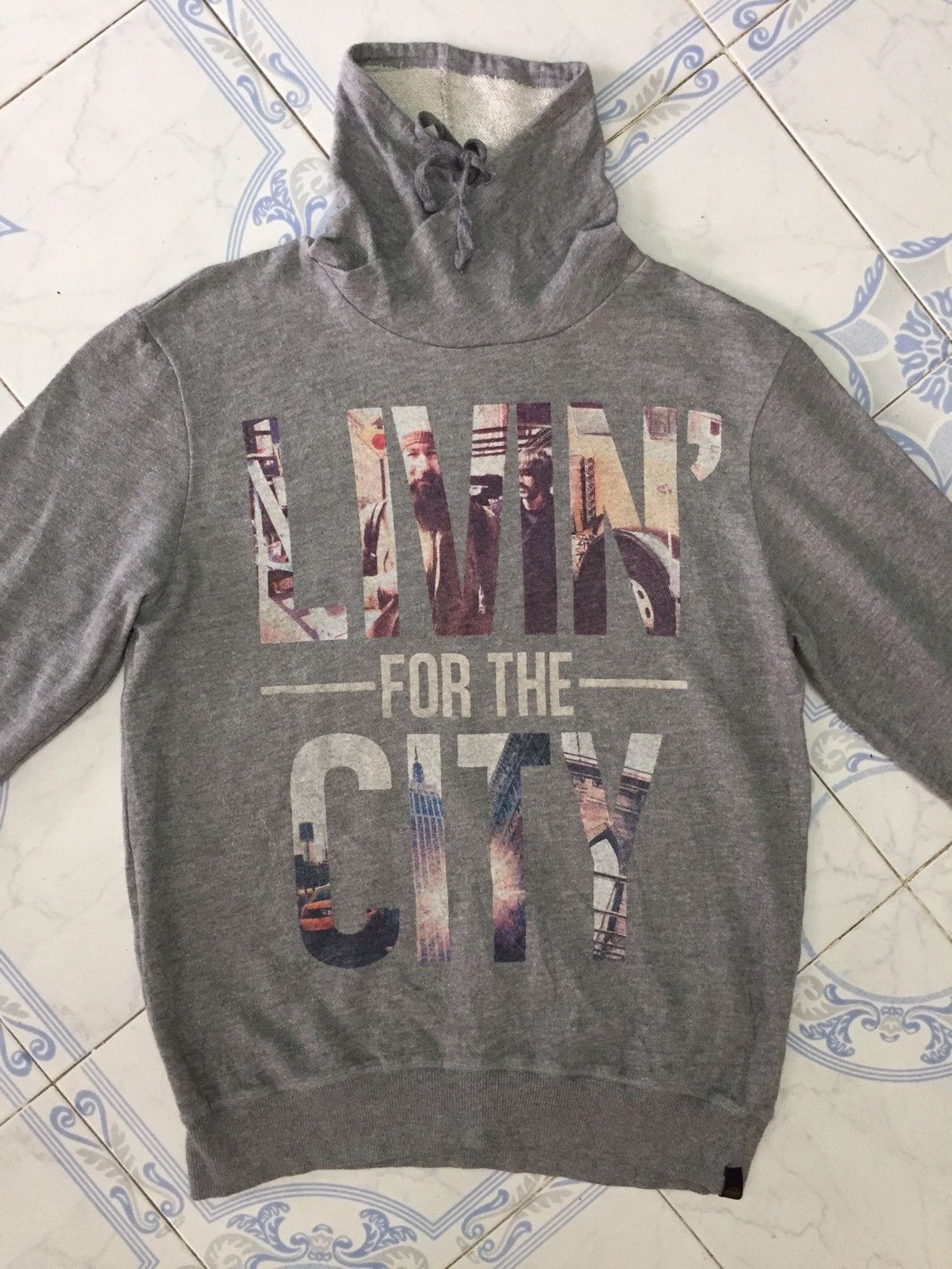 Pull & Bear Livin’ For The City Pull & Bear Sweatshirt Size US L / EU 52-54 / 3 - 3 Thumbnail