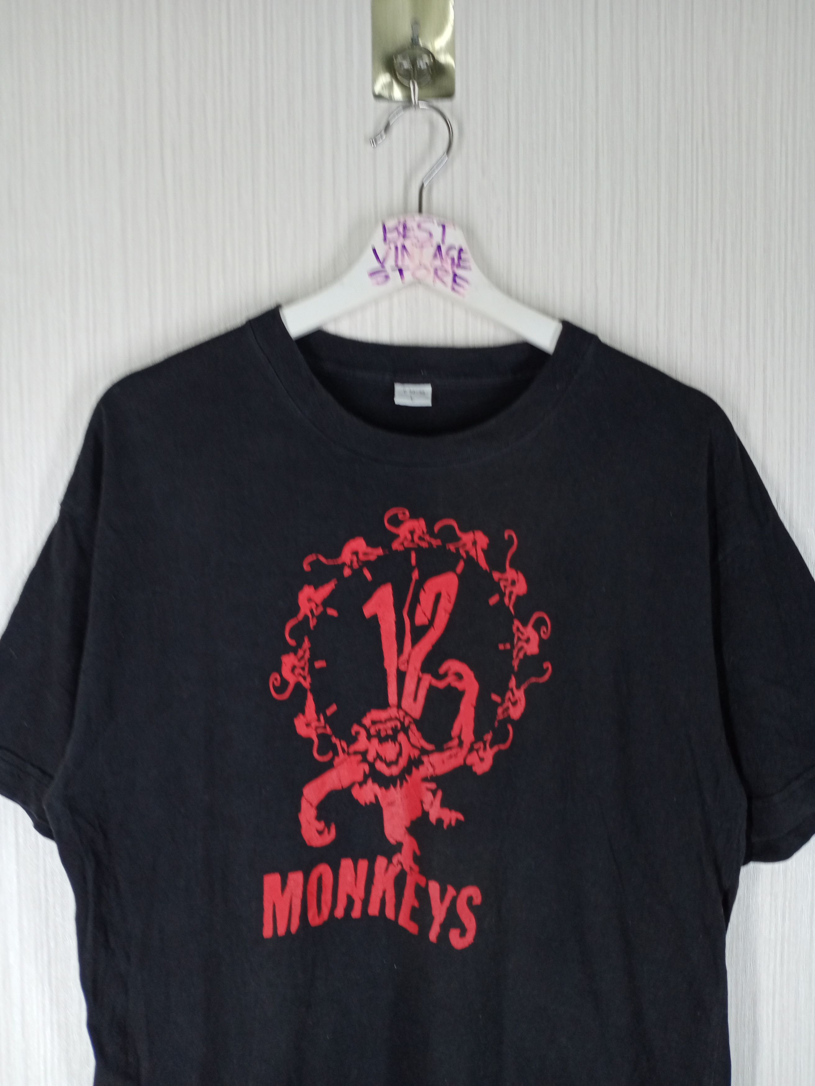 Vintage Rare Vintage 12 Monkeys The Future Is History Movie Tshirt Size US L / EU 52-54 / 3 - 5 Thumbnail