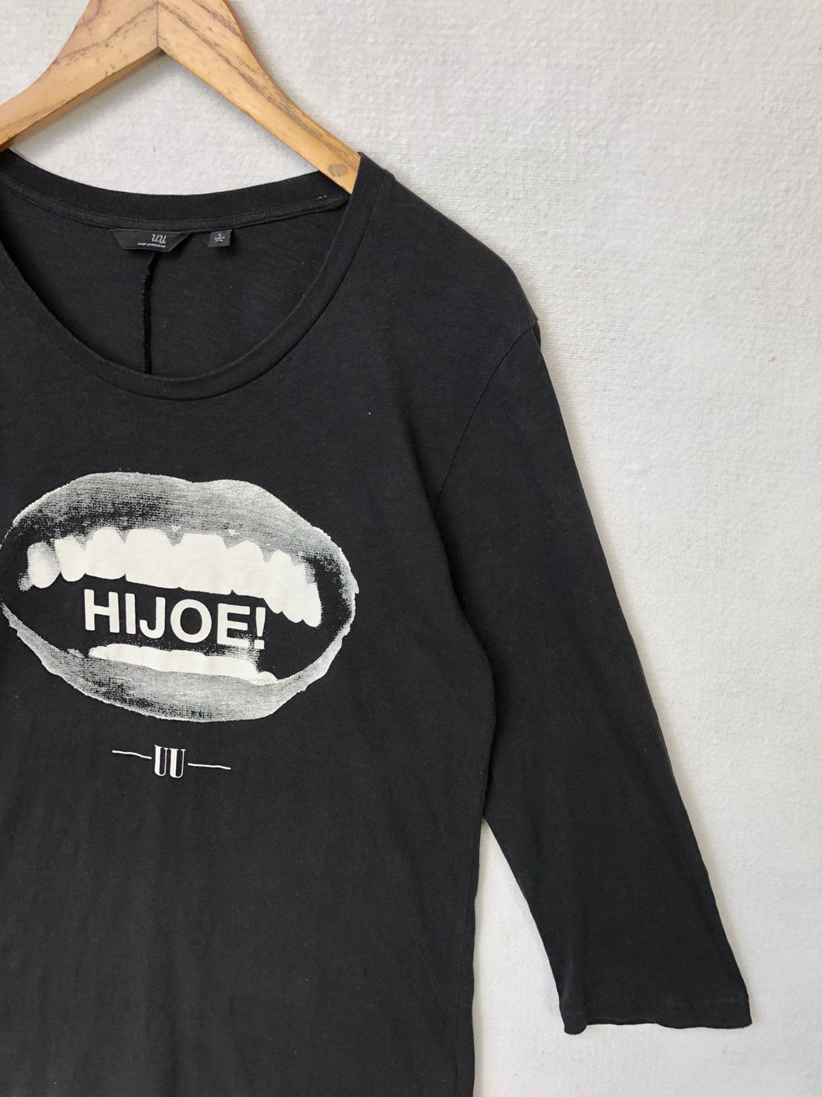 Undercover × Uniqlo Uniqlo x Undercover HIJOE Tee Size M / US 6-8 / IT 42-44 - 2 Thumbnail