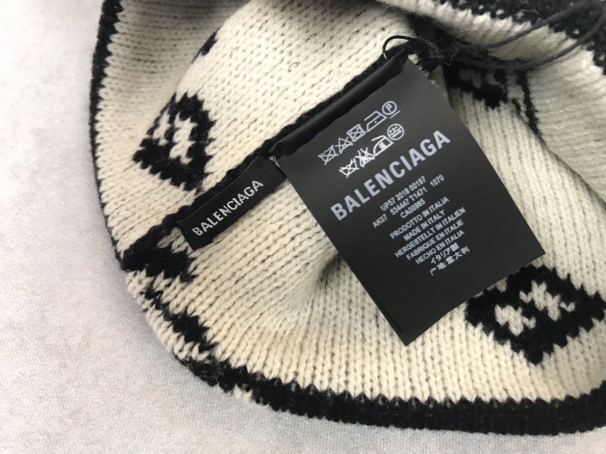Balenciaga BNWT Balenciaga Logo Beanie Hat Size ONE SIZE - 3 Thumbnail