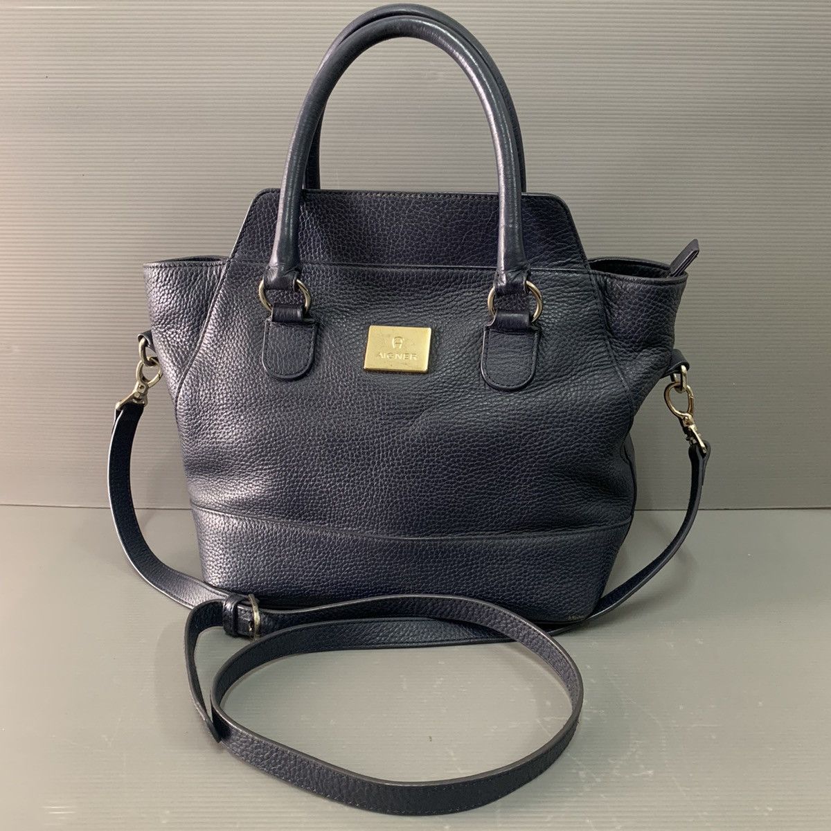 Aigner Aigner 2way Leather Bag Size ONE SIZE - 1 Thumbnail