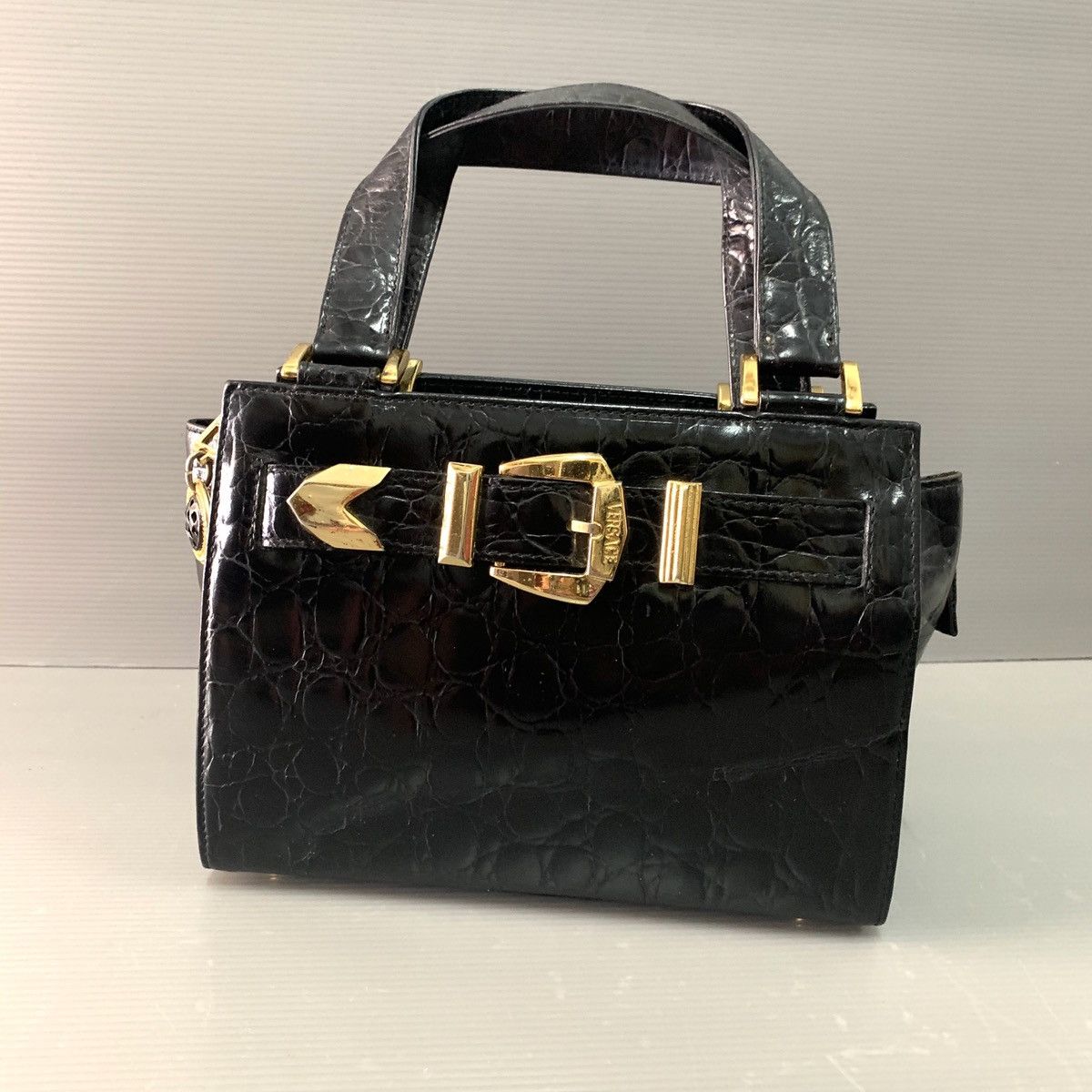 Versace Gianni Versace Crocs Leather Handbag Size ONE SIZE - 1 Thumbnail