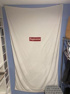 Supreme Box Logo Beach Towel | Grailed