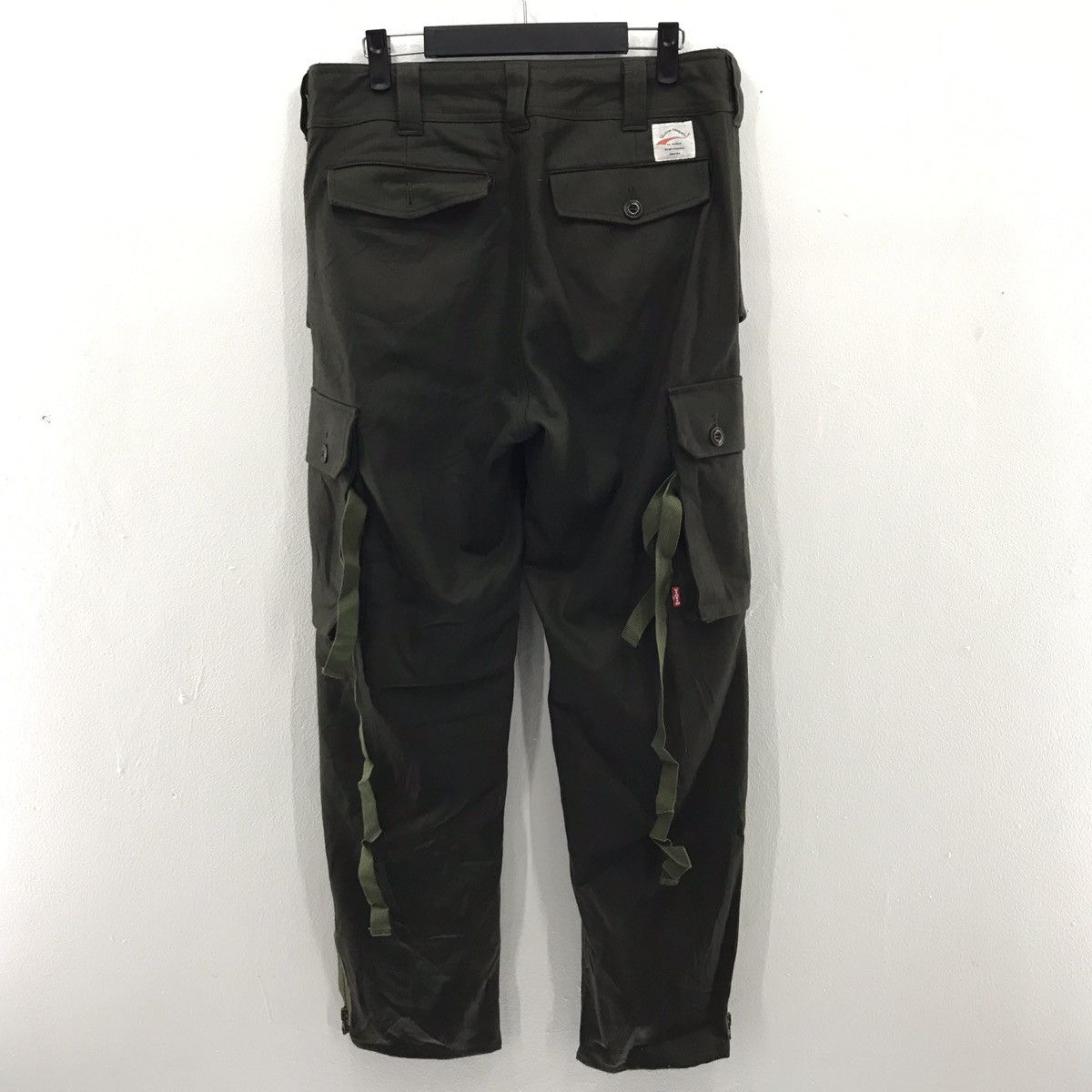 Japanese Brand VICTIM company Japanese Cargo tactical pant Size US 32 / EU 48 - 1 Thumbnail
