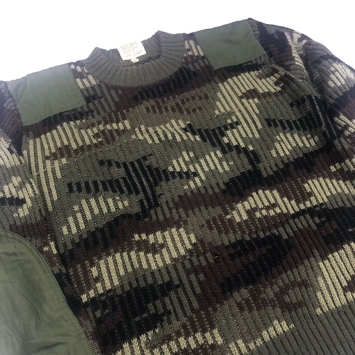 Vintage Vintage Army Pullover Knit Sweater Size US M / EU 48-50 / 2 - 3 Thumbnail