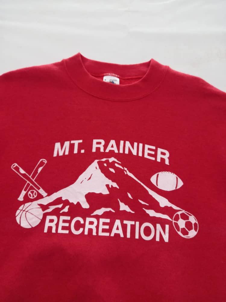 Fruit Of The Loom Vintage sweatshirt MT. Rainier Recreation Size US S / EU 44-46 / 1 - 3 Thumbnail