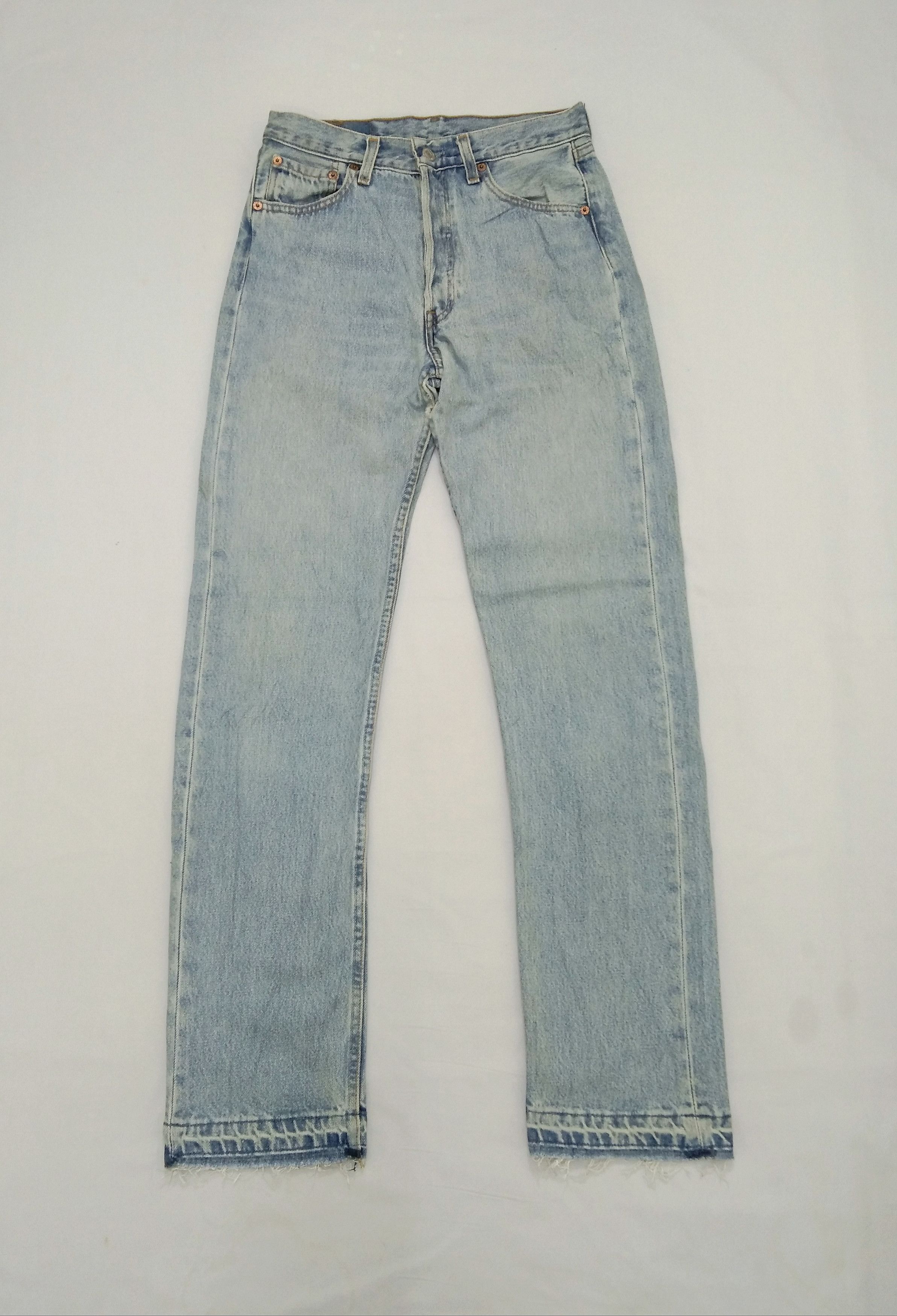 Levi's 90s Light Wash Vintage Levi's 501 Jeans USA 27x32 Denim | Grailed