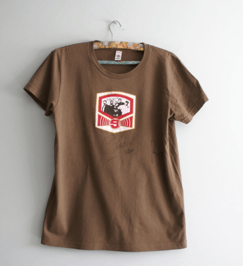 Band Tees Jurassic 5 Autographed shirt, Rare Jurassic 5 shirt, Size US XXS / EU 40 - 1 Thumbnail