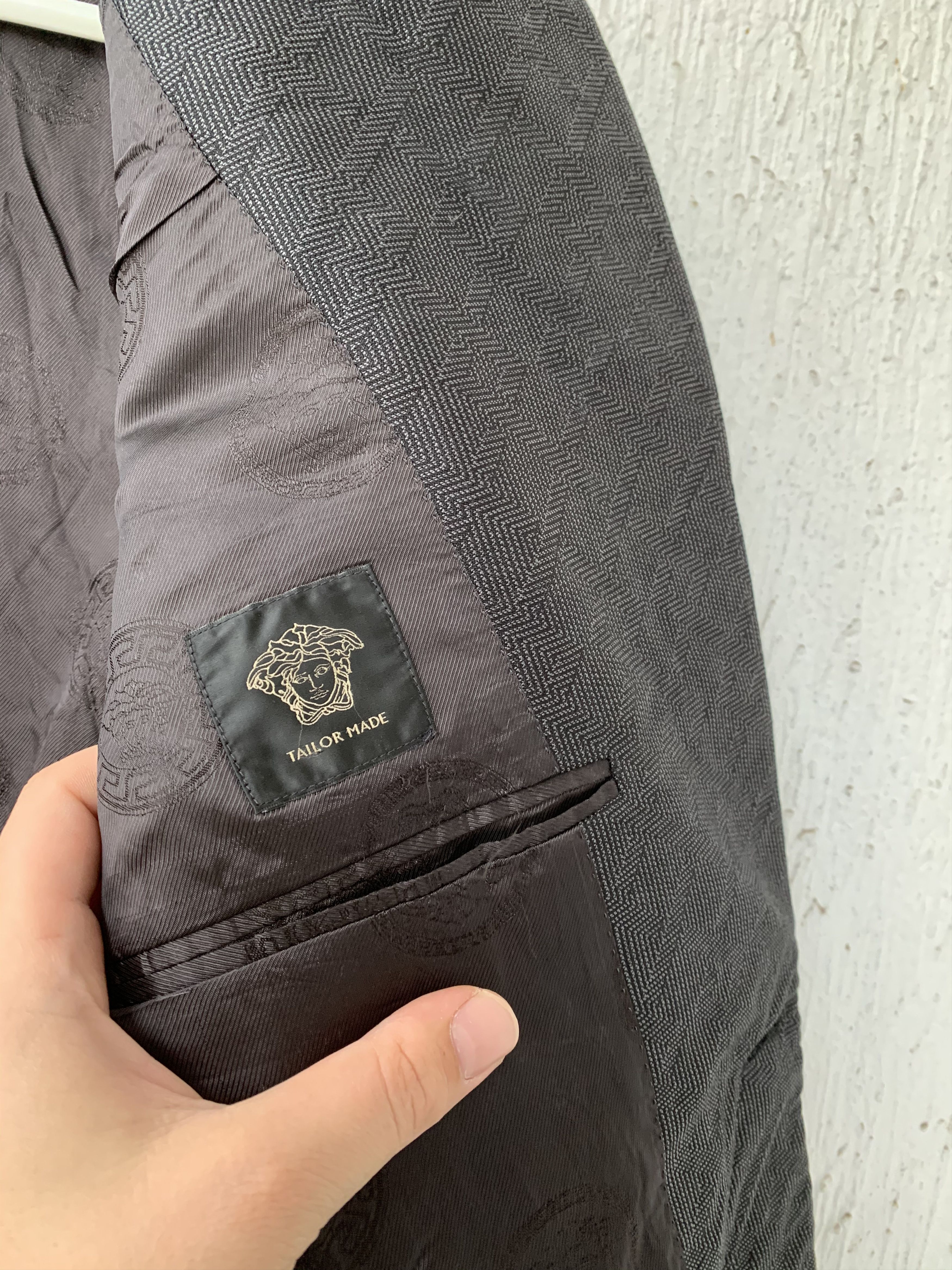 Versace mainline silk blend geomteric blazer Size US L / EU 52-54 / 3 - 5 Thumbnail