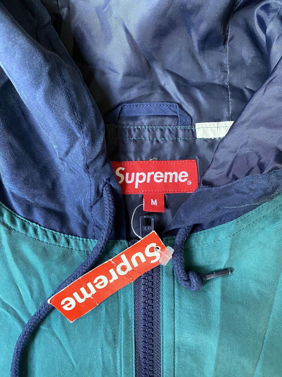 Supreme Silk Hooded zip Jacket Navy Size M SS17