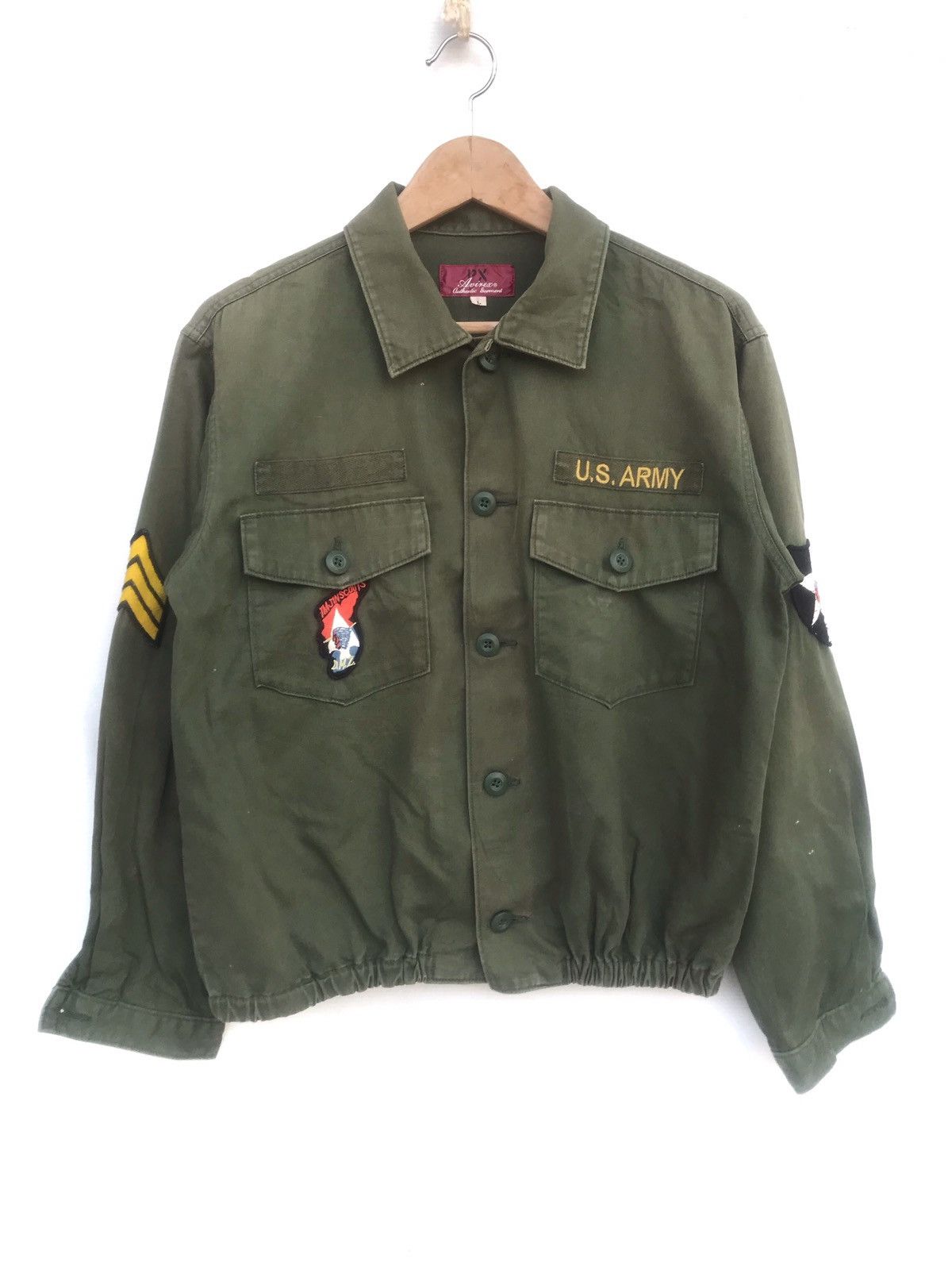 Avirex Us Army jacket Nice design