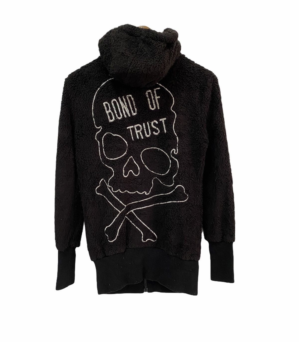 Japanese Brand × Undercover Vintage Skulls Mastermind Design Faux Sherpa Hoodie Jacket Size US S / EU 44-46 / 1 - 1 Thumbnail