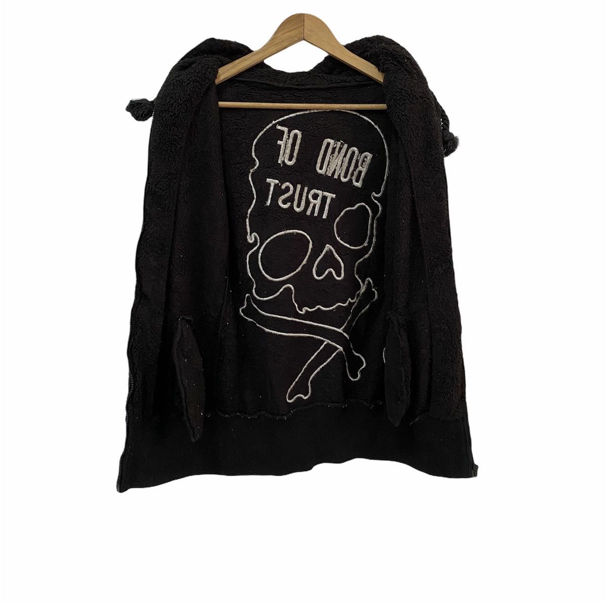 Japanese Brand × Undercover Vintage Skulls Mastermind Design Faux Sherpa Hoodie Jacket Size US S / EU 44-46 / 1 - 2 Thumbnail