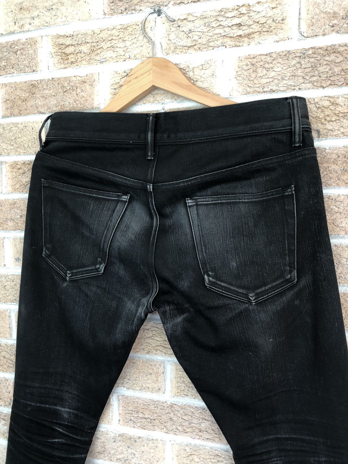 John Elliott John Elliott Cast 2 Jeans / Onyx / Raw Black Denim / 29 Size US 29 - 4 Thumbnail