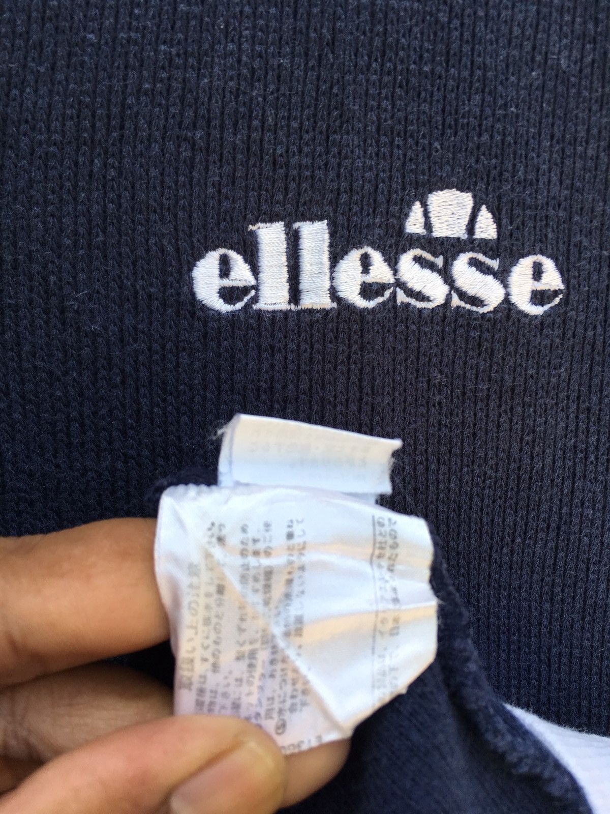 Ellesse Vintage Ellesse Sleveless Top Sportswear Size US M / EU 48-50 / 2 - 9 Thumbnail