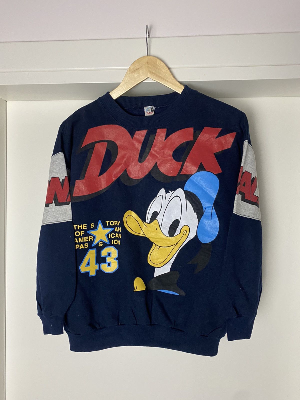 Donald Duck Chunky Soft Sweater-Chest 48 main image 1
