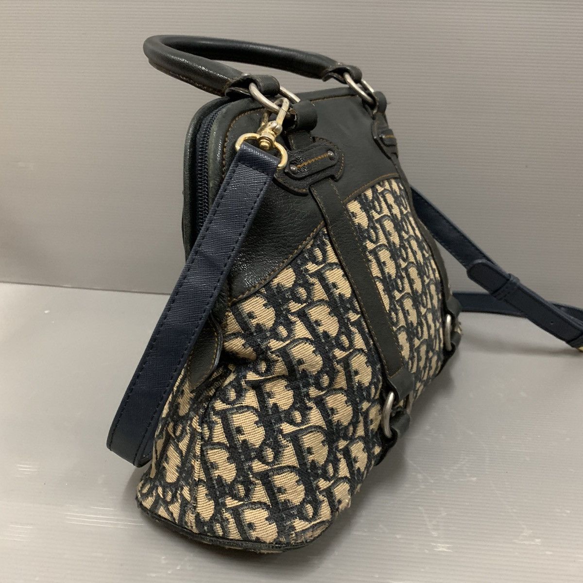 Christian Dior Monsieur Authentic Christian Dior Monogram Alma Bag Size ONE SIZE - 5 Thumbnail