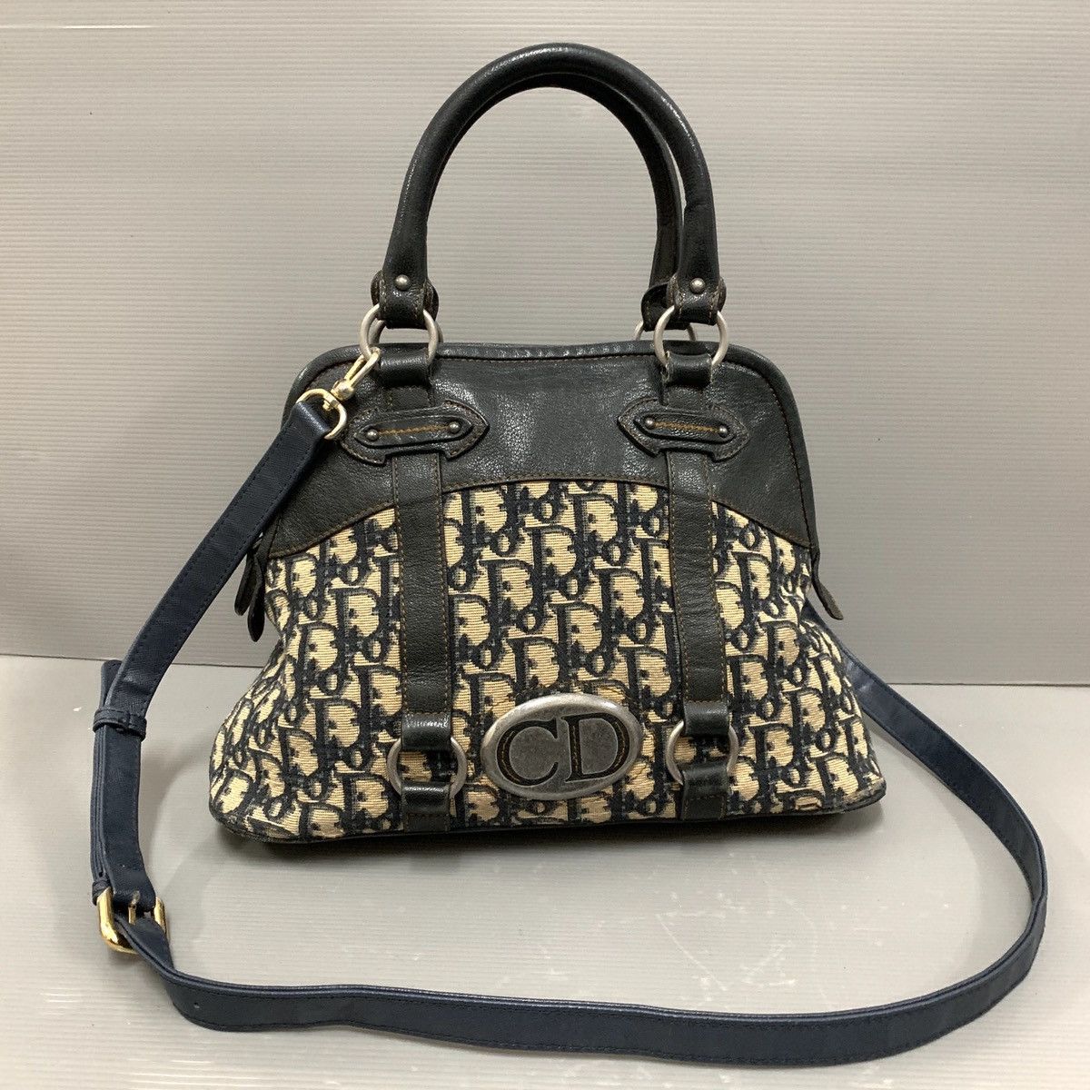 💥🔥HOT ITEM🔥💥Authentic Christian Dior Monogram Alma Bag