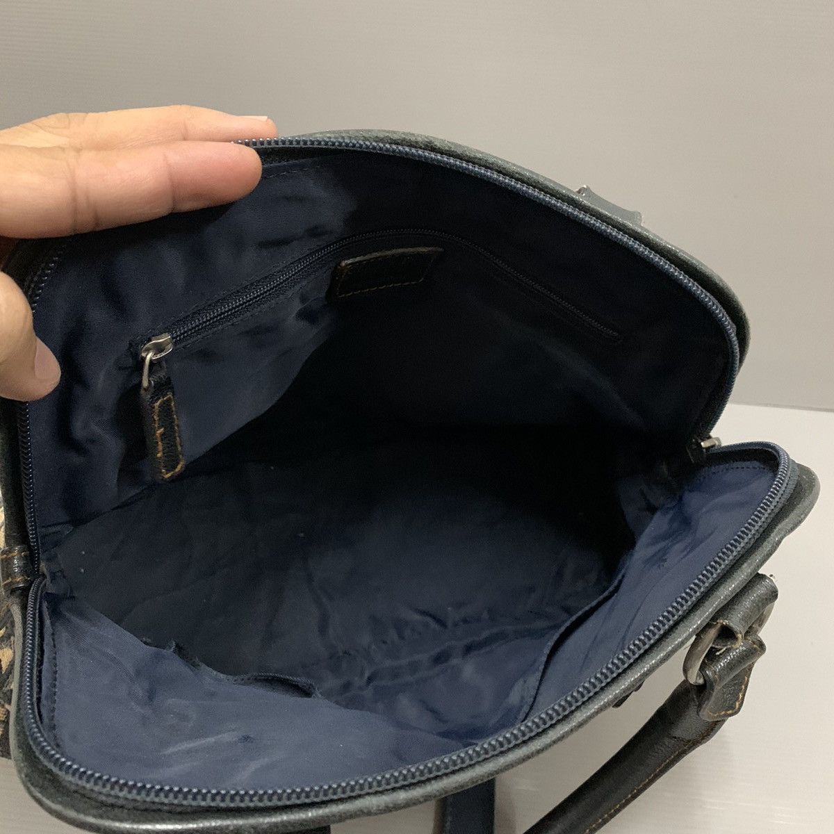 Christian Dior Monsieur Authentic Christian Dior Monogram Alma Bag Size ONE SIZE - 13 Thumbnail