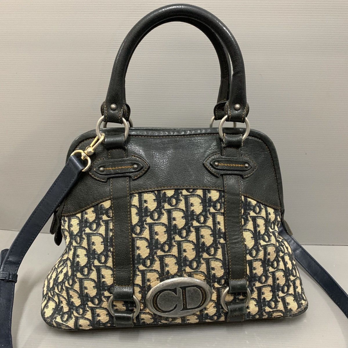 Christian Dior Monsieur Authentic Christian Dior Monogram Alma Bag Size ONE SIZE - 2 Thumbnail