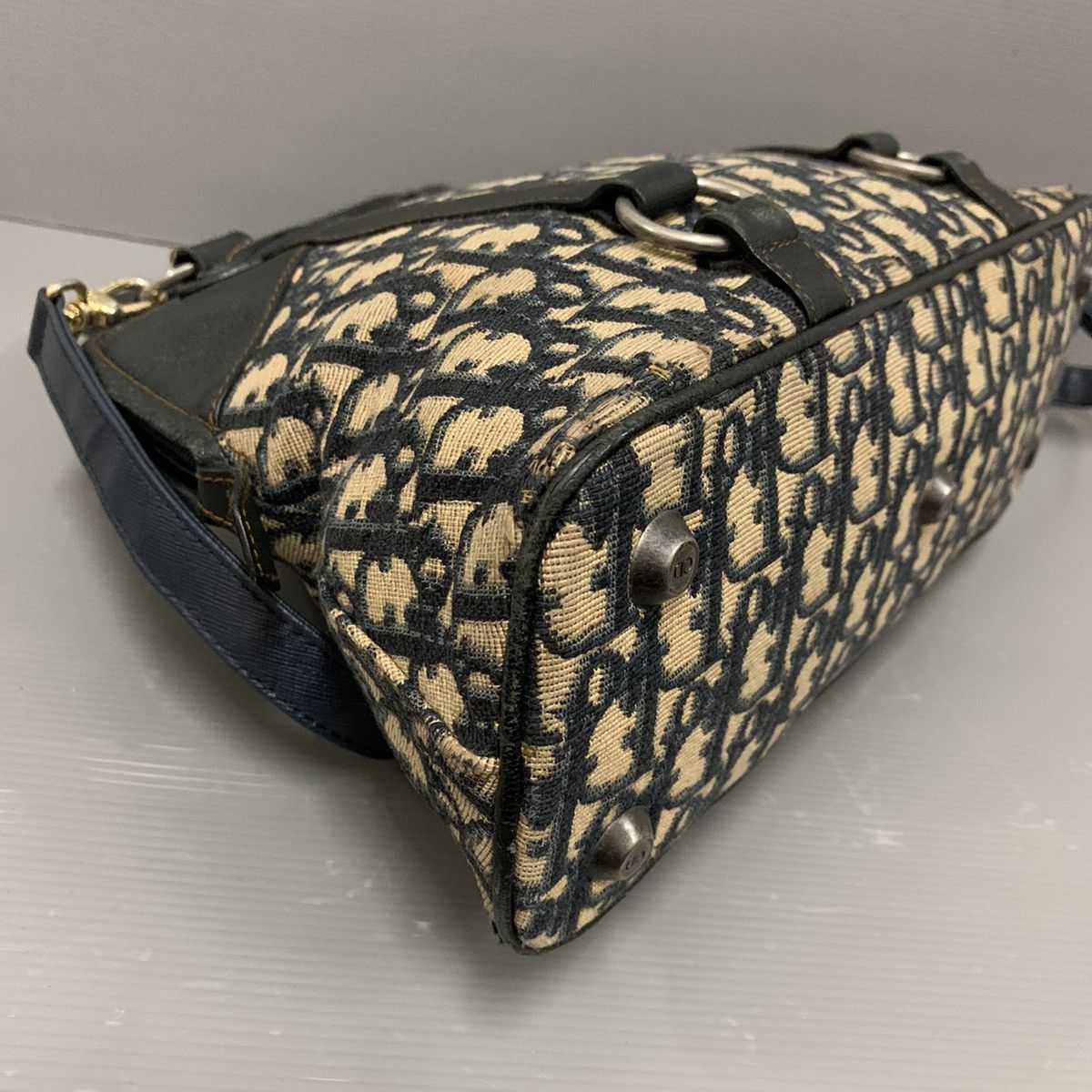 Christian Dior Monsieur Authentic Christian Dior Monogram Alma Bag Size ONE SIZE - 6 Thumbnail