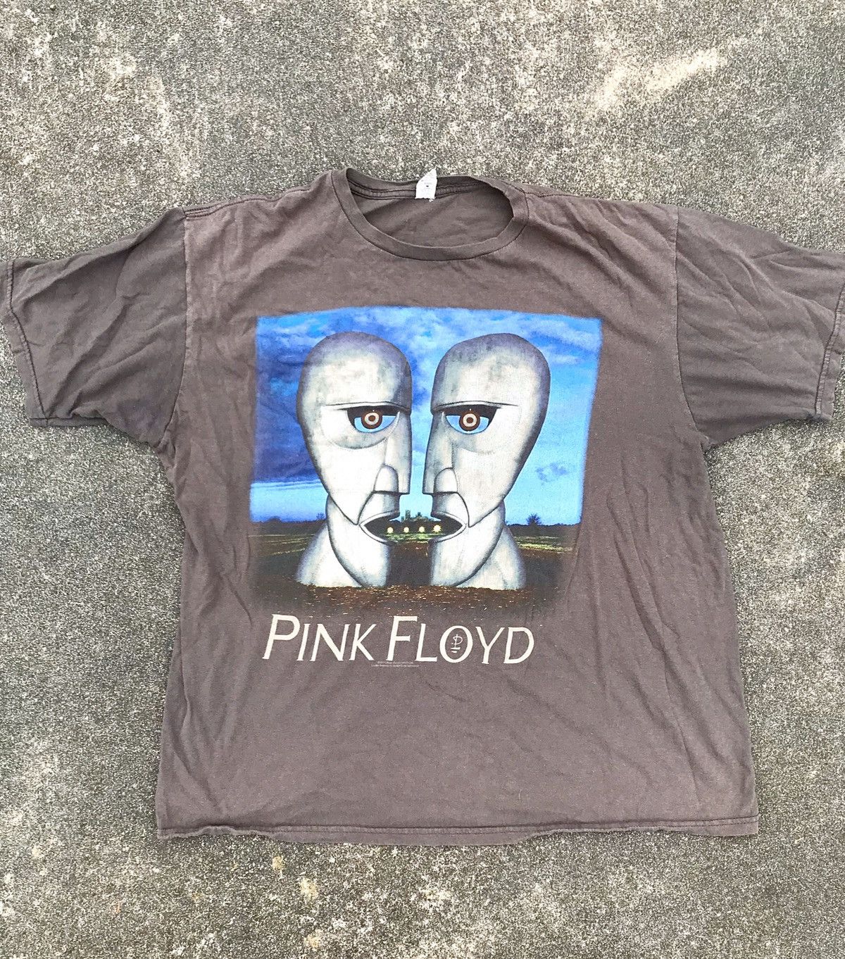 Anvil × Pink Floyd × Vintage Pink Floyd Division Bell Statue Tee 