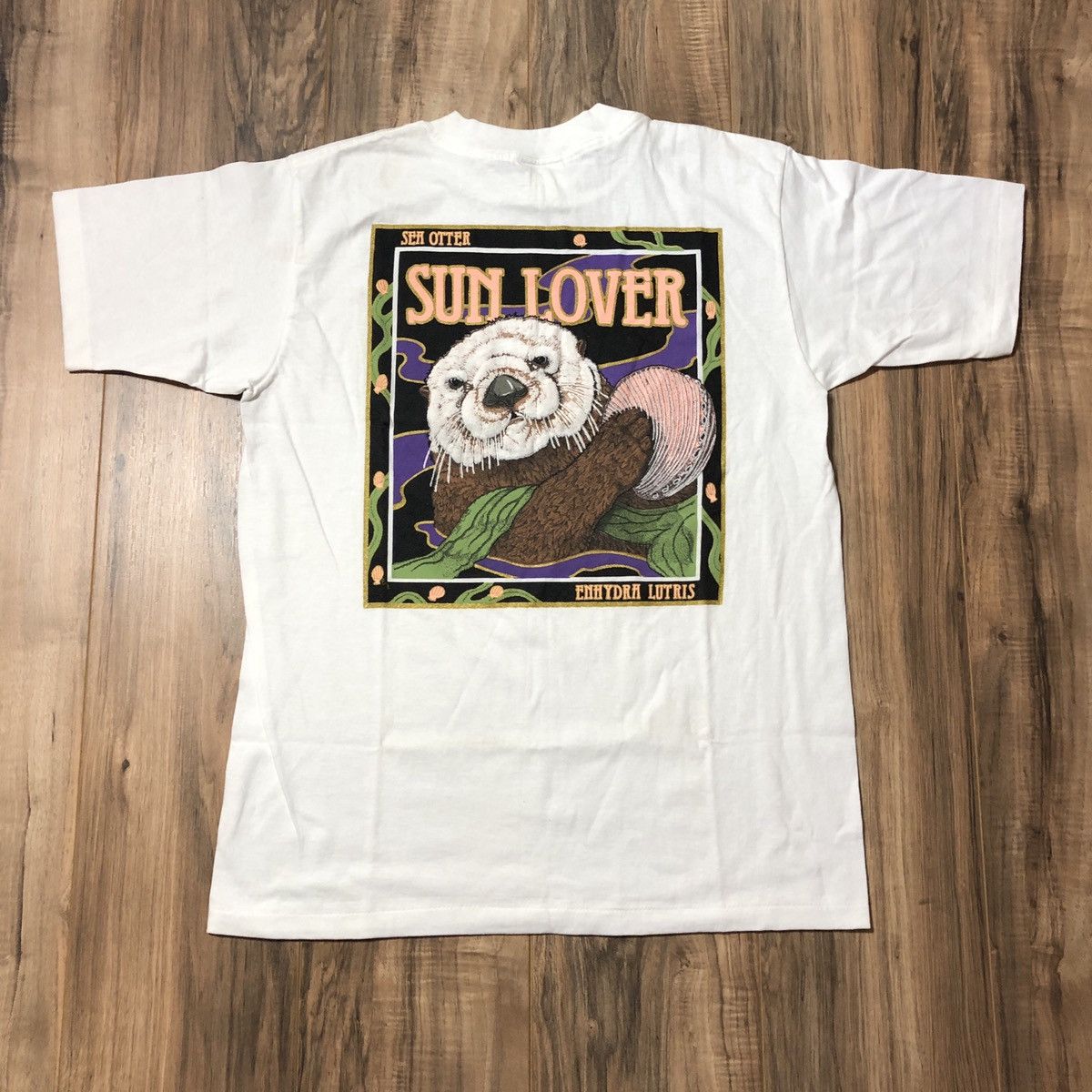 Vintage Vintage Sun Lover Sea Otter animal art single stitch t-shirt Size US L / EU 52-54 / 3 - 1 Thumbnail