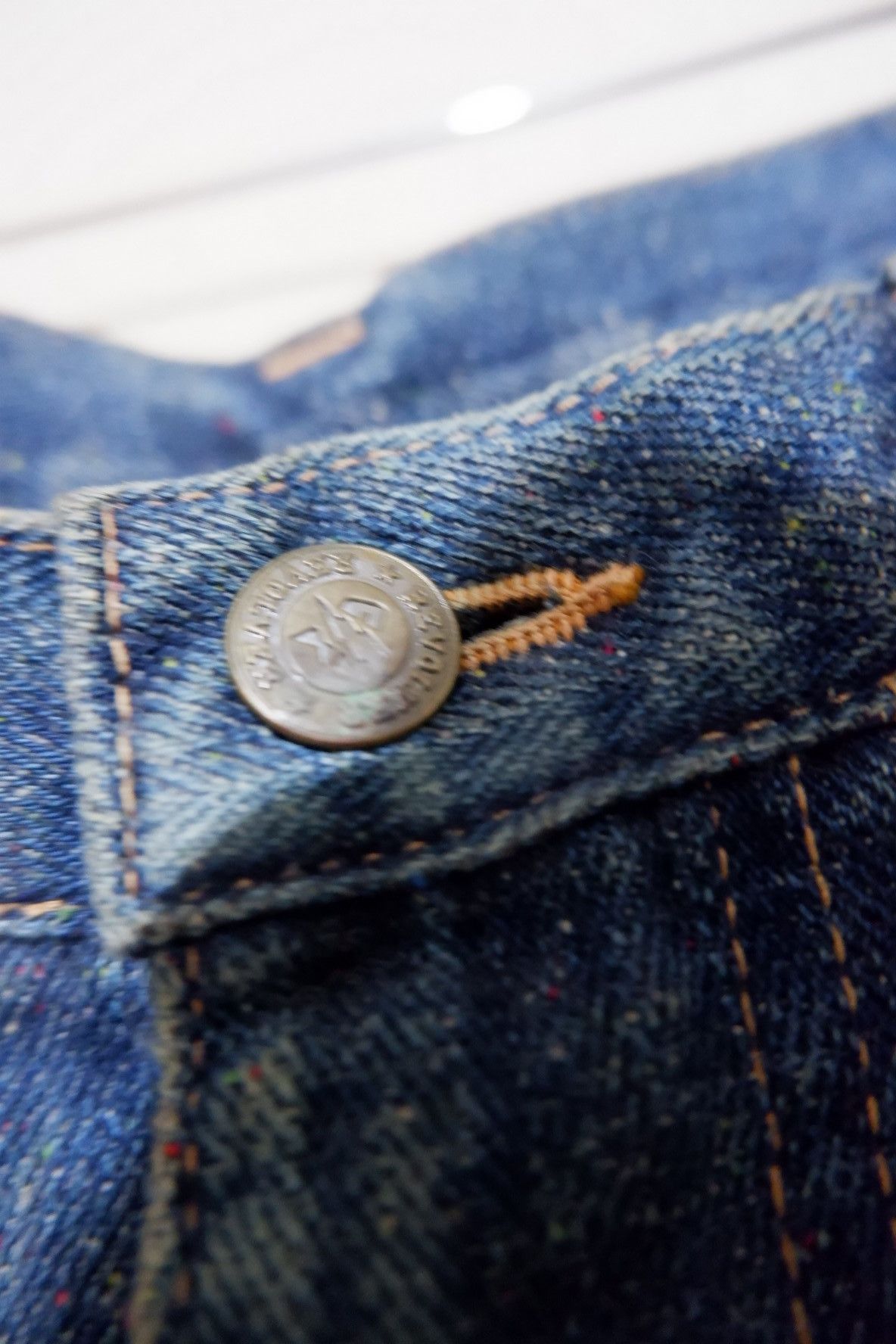 Japanese Brand Vintage REVOLVER Distressed Jeans Size US 32 / EU 48 - 6 Thumbnail