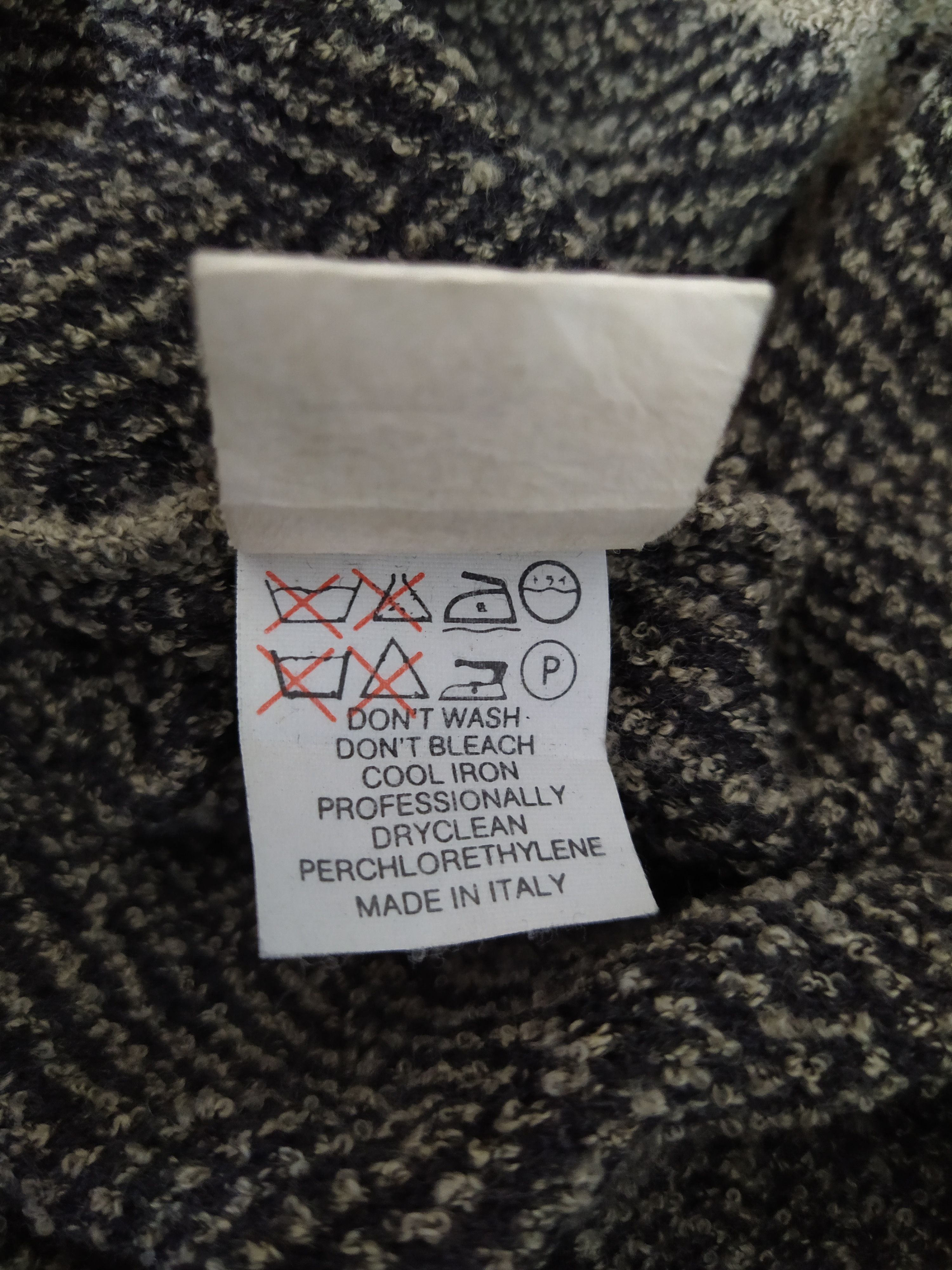 Fendi FENDI UOMO KNITWEAR (B702) Size US XL / EU 56 / 4 - 8 Thumbnail