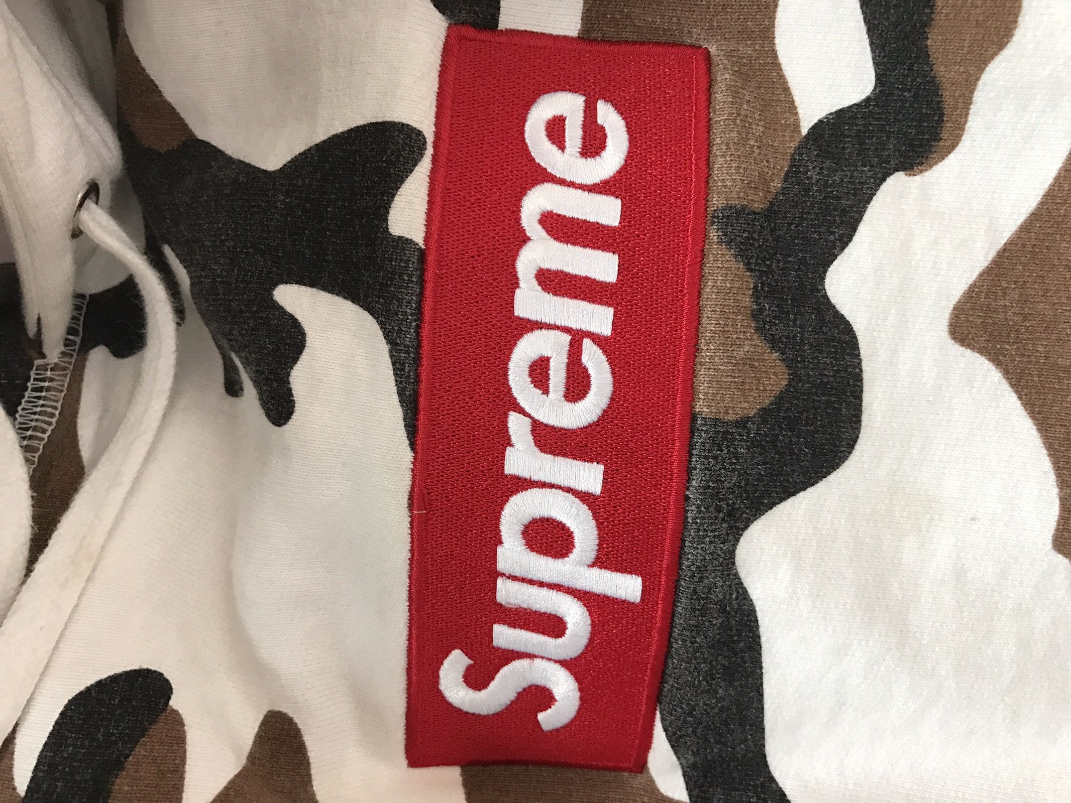 Supreme Brown Camo Bogo Hoodie Size US M / EU 48-50 / 2 - 2 Preview