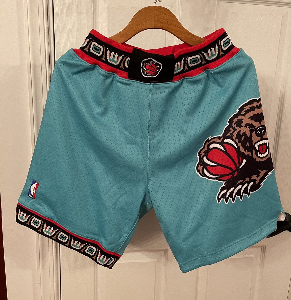 1995-1996 Authentic Vancouver Grizzlies Shorts sold