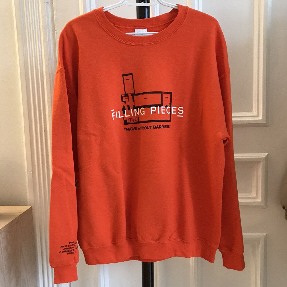Filling Pieces Filling Pieces Showroom Crewneck Size US L / EU 52-54 / 3 - 1 Thumbnail