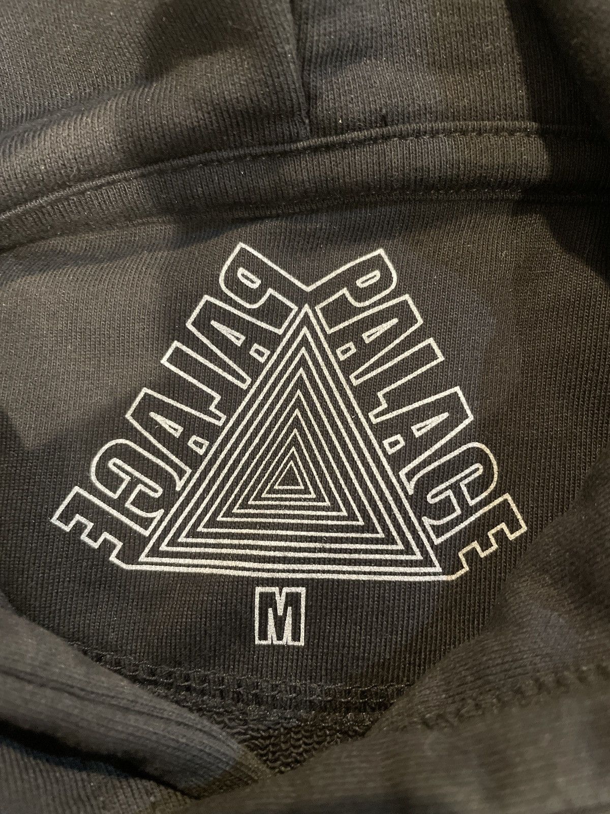Palace Flocka P3 Hood Black | Grailed
